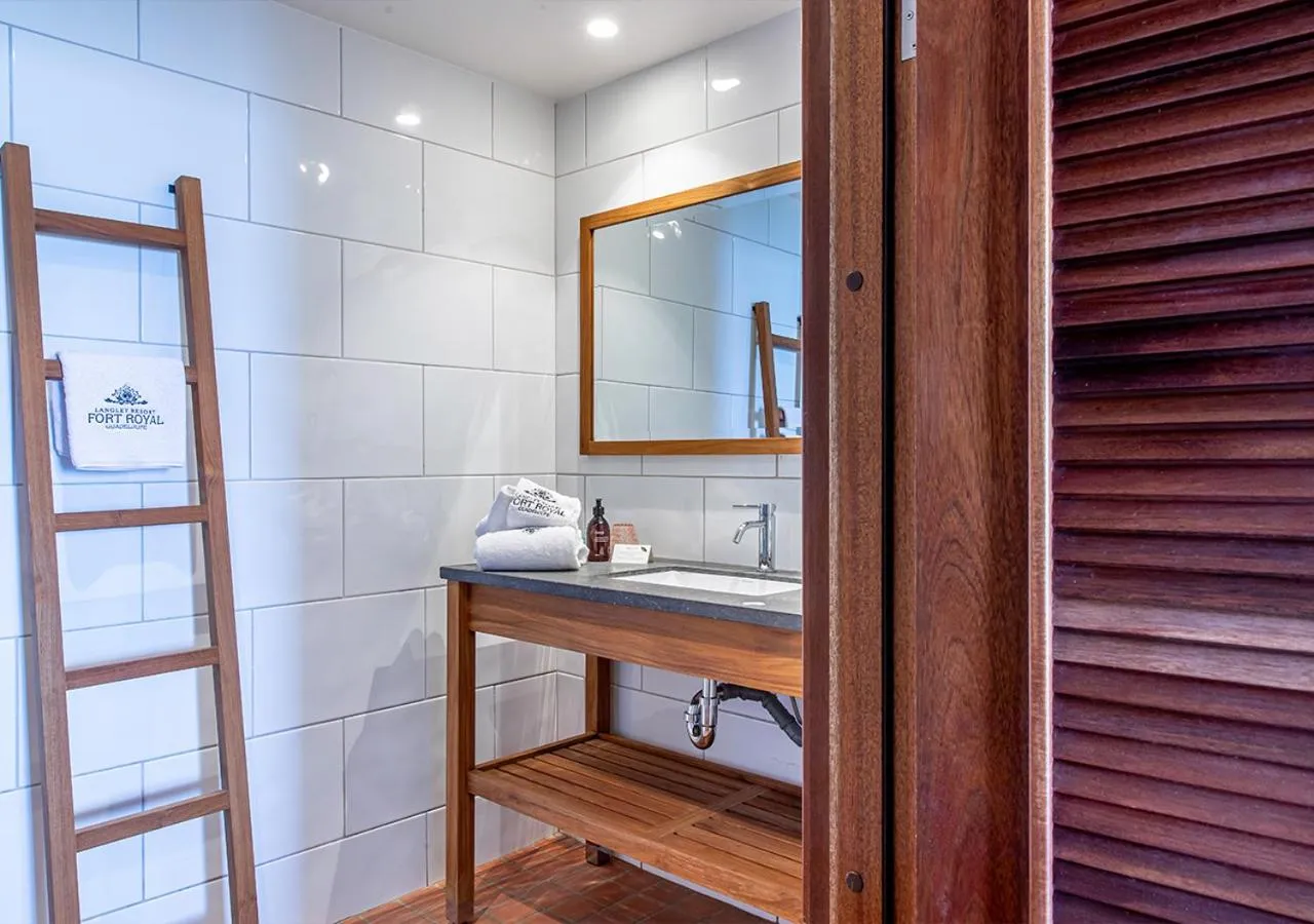 Bathroom in Langley Resort Fort Royal