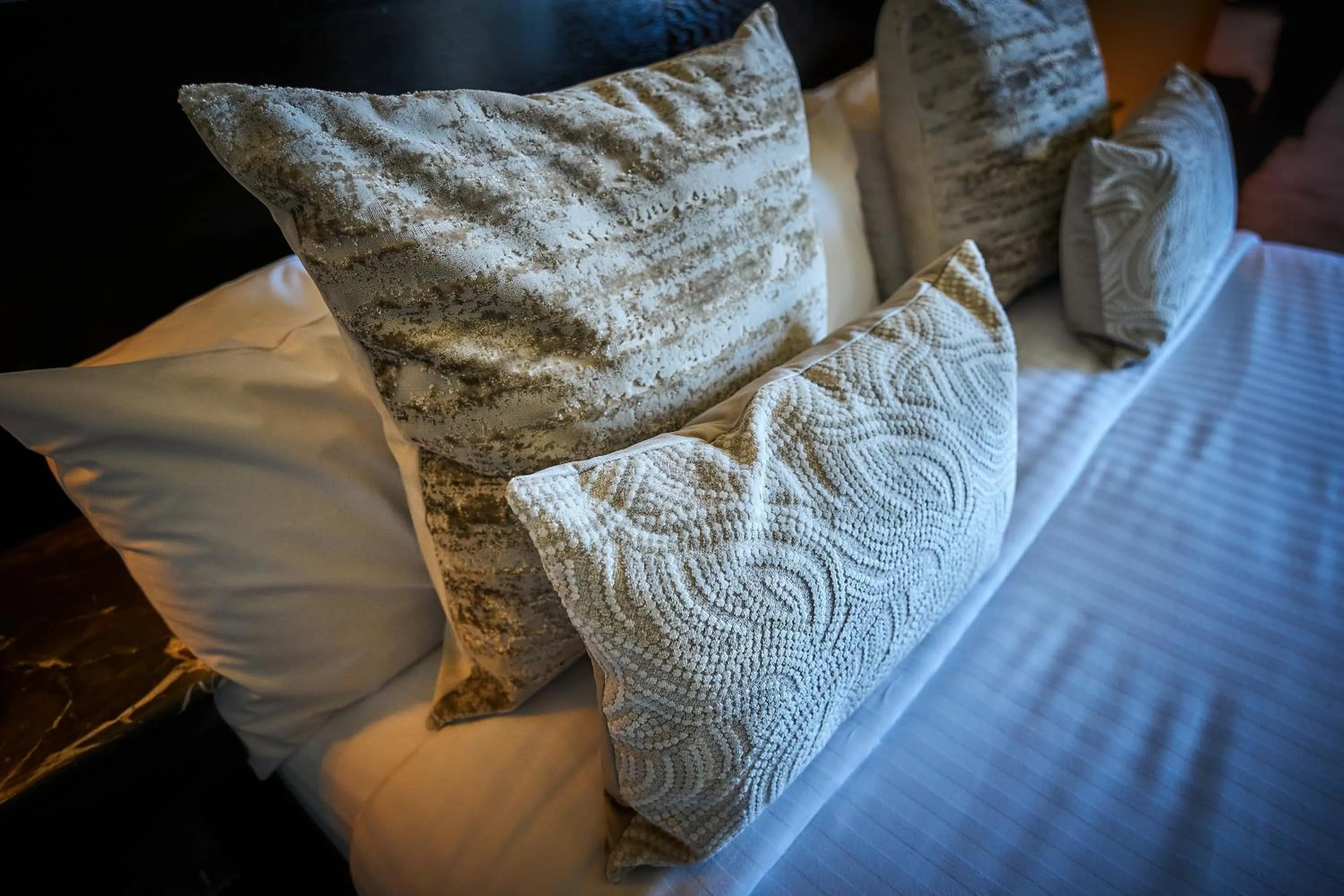 Bed in The Vincent Hotel