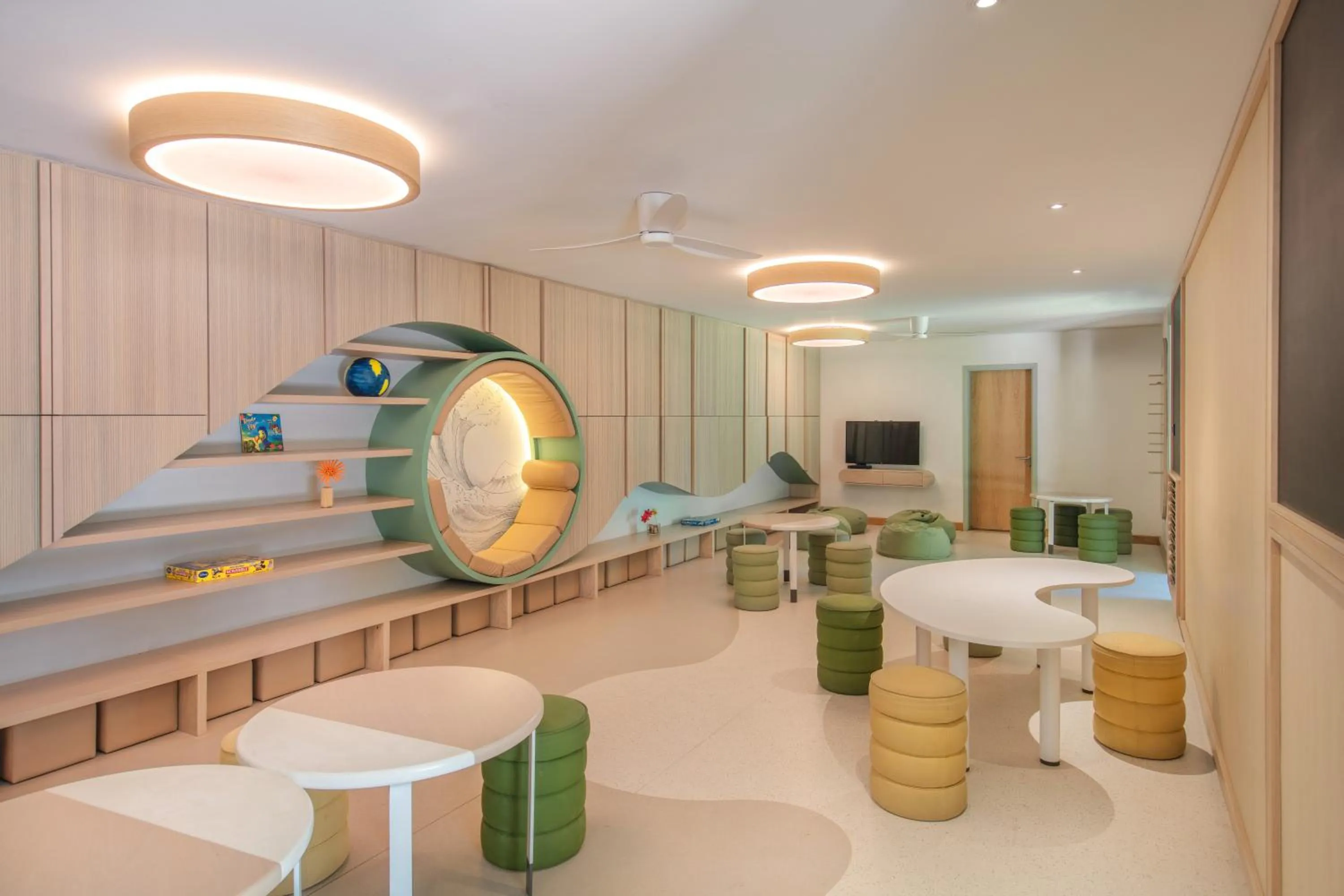 Kids's club in Mauricia Beachcomber Resort & Spa