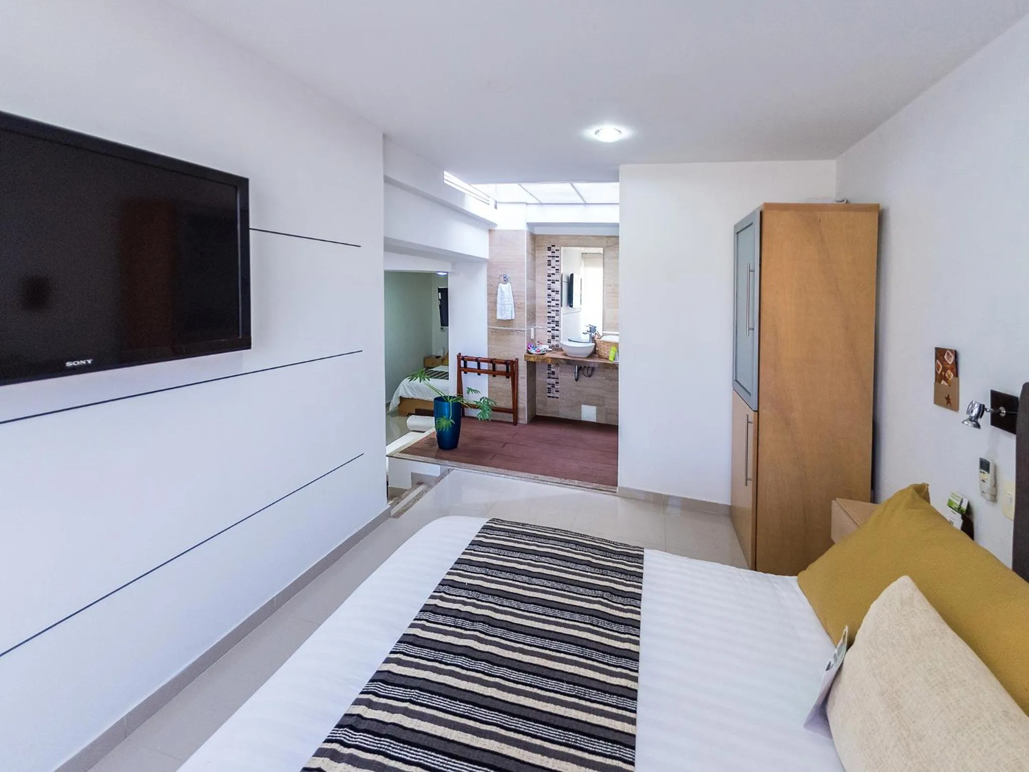 Photo of the whole room, Bed in Hotel Buena Vista