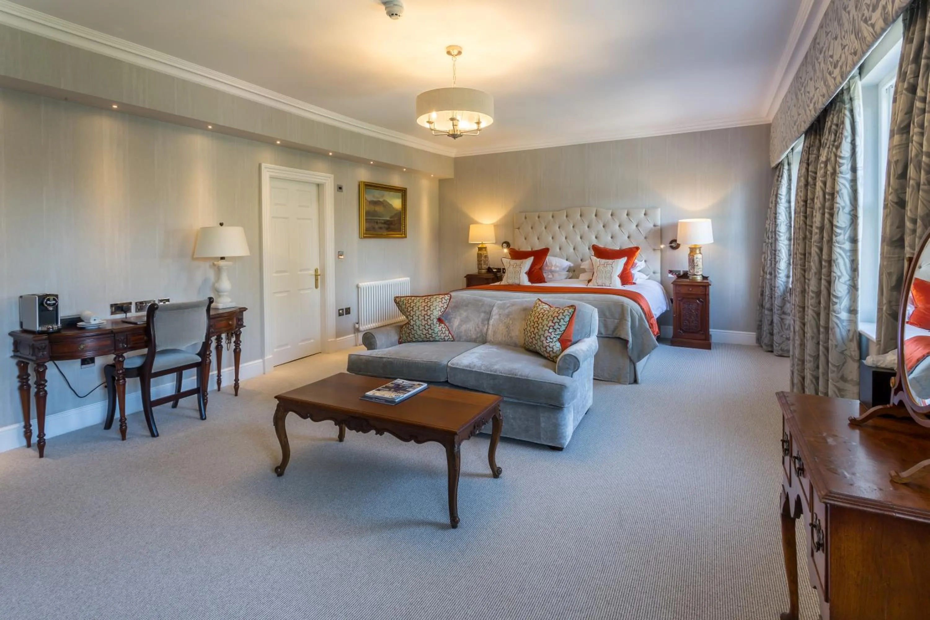 Bed in Storrs Hall Hotel on the shore of Lake Windermere