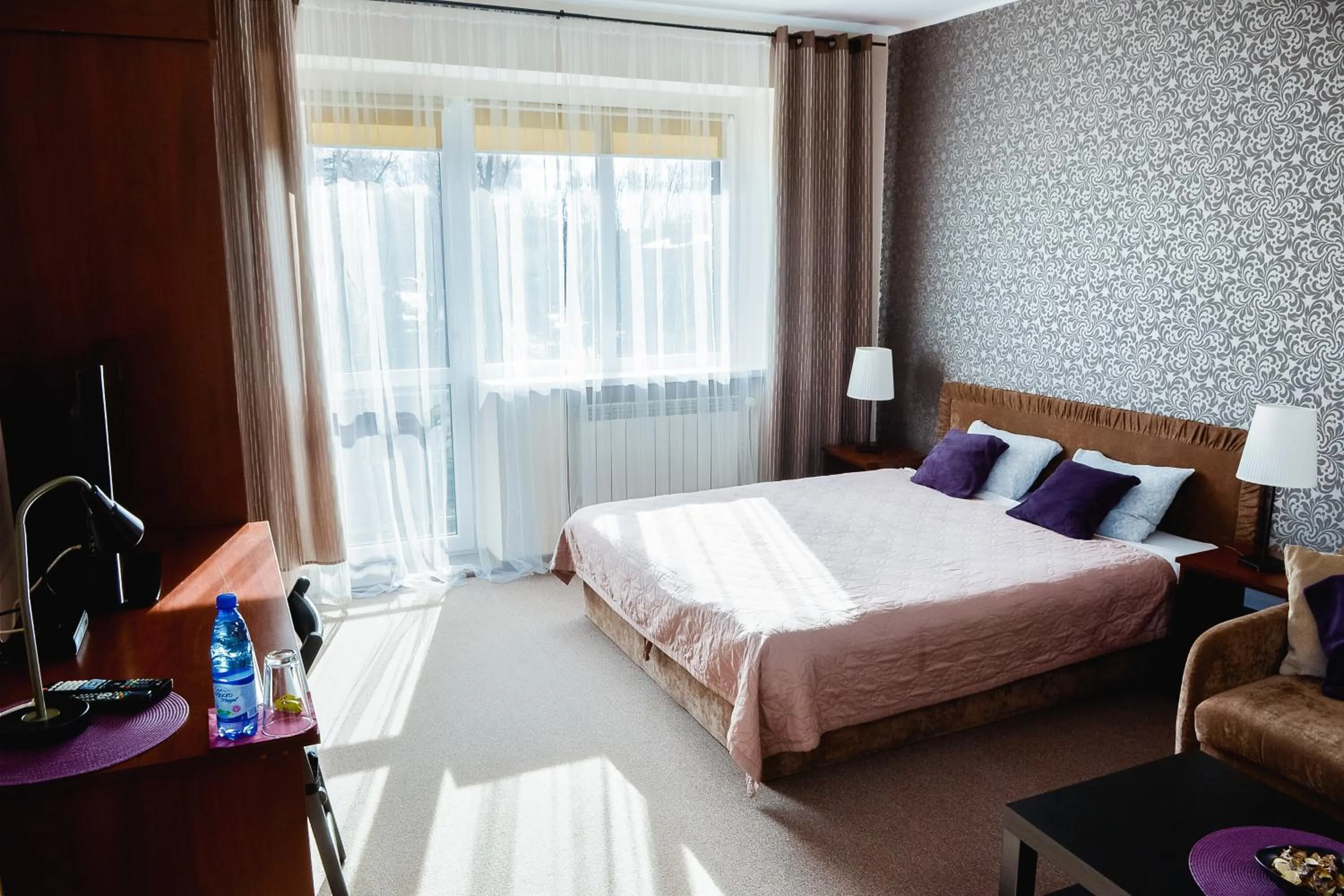 Photo of the whole room, Bed in Villa Green