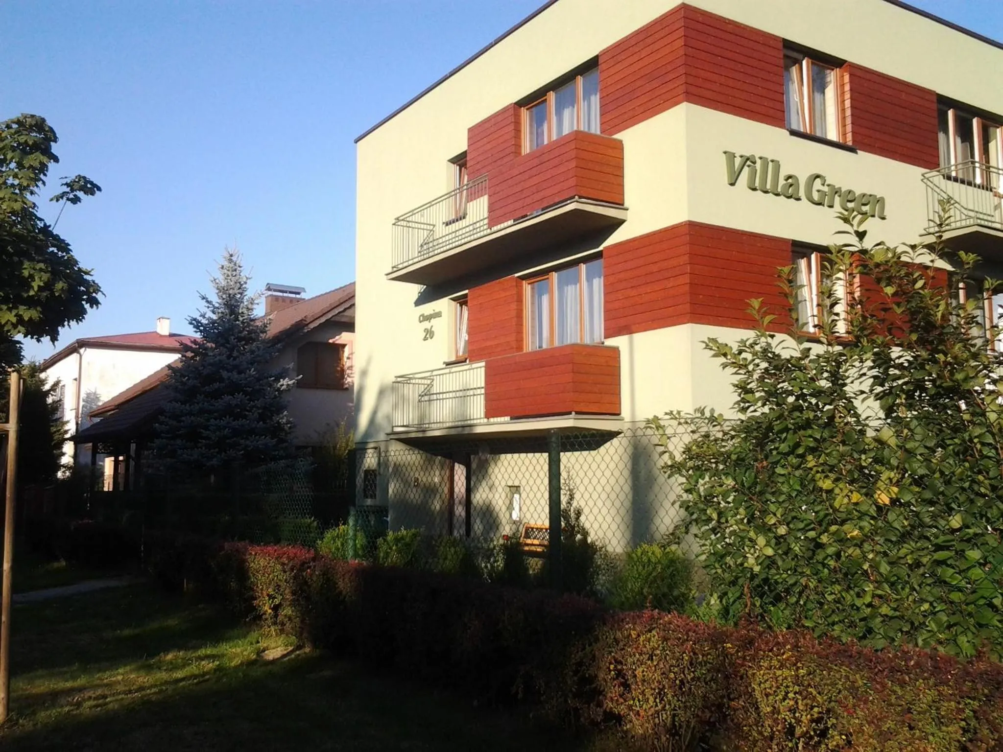 Facade/entrance in Villa Green