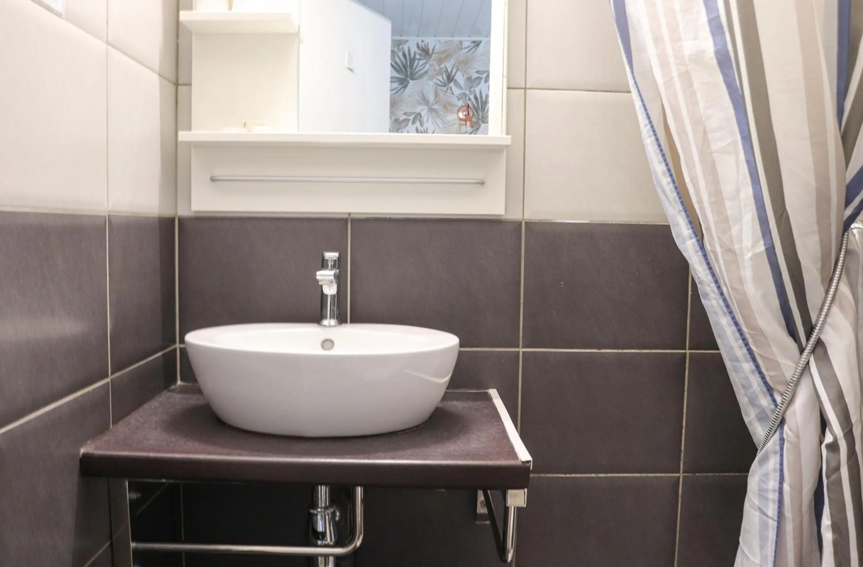 Bathroom in Hotel Abelia