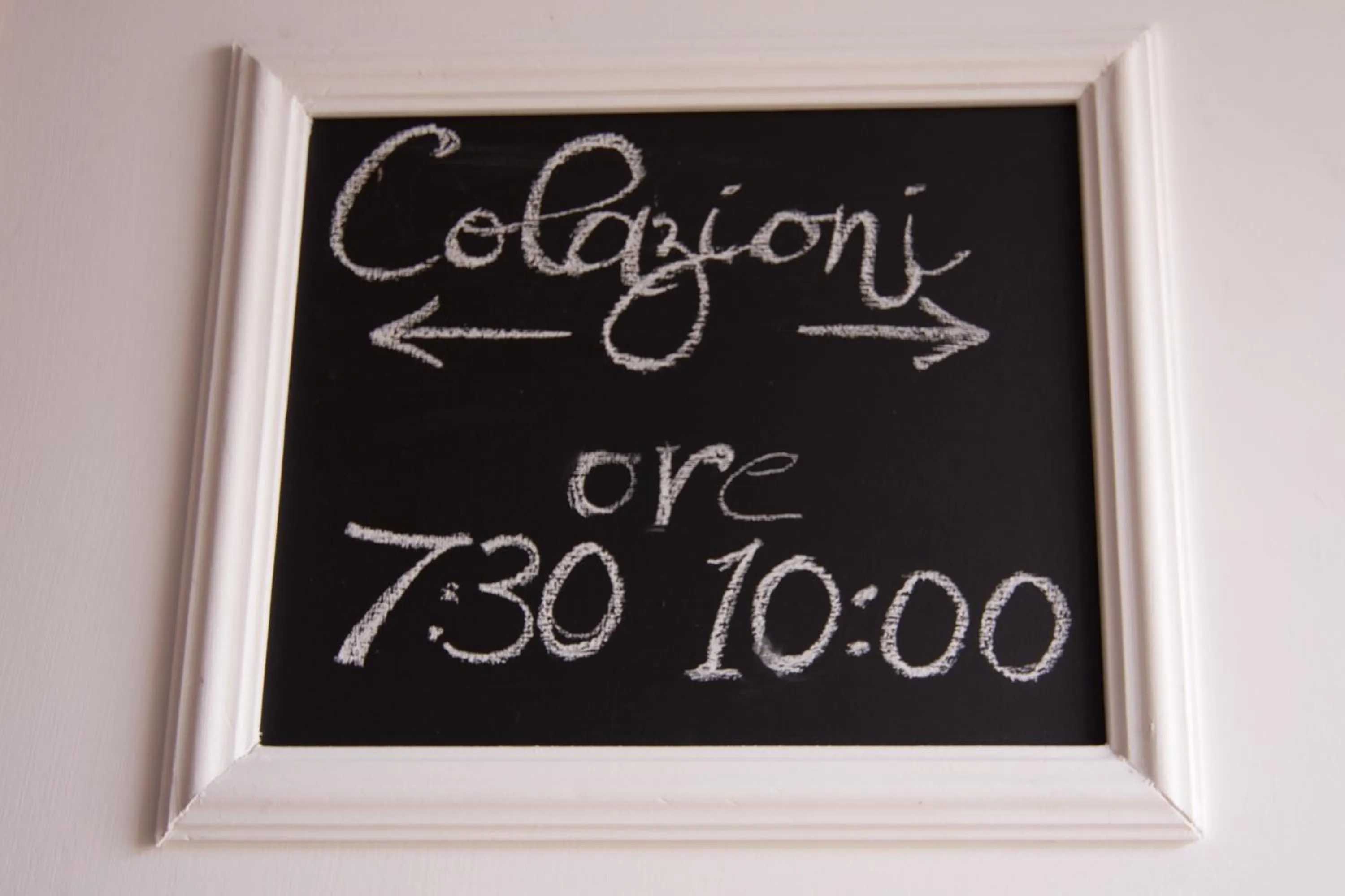 Logo/Certificate/Sign in Il Corbezzolo