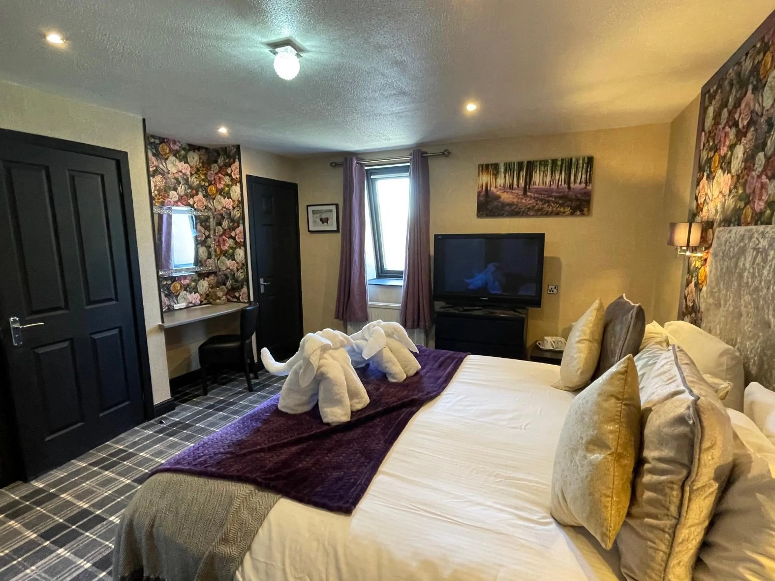 Bedroom, Bed in The Albert Inn