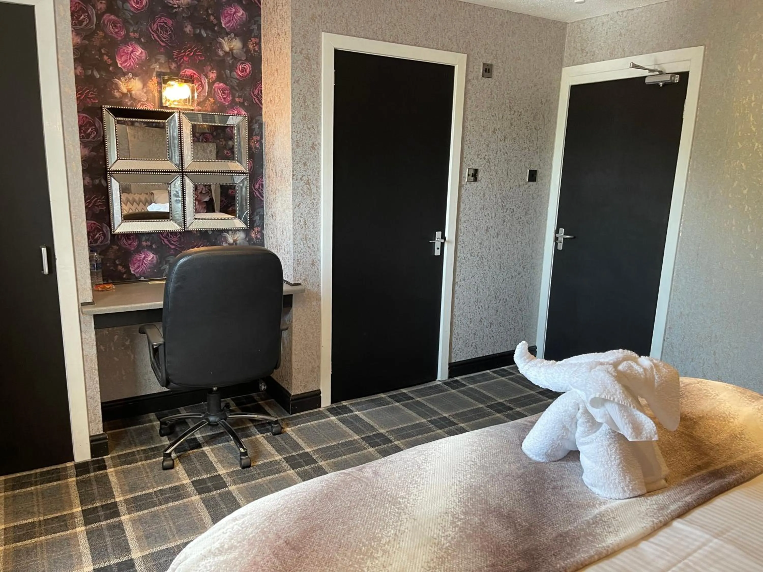 Bed in The Albert Inn