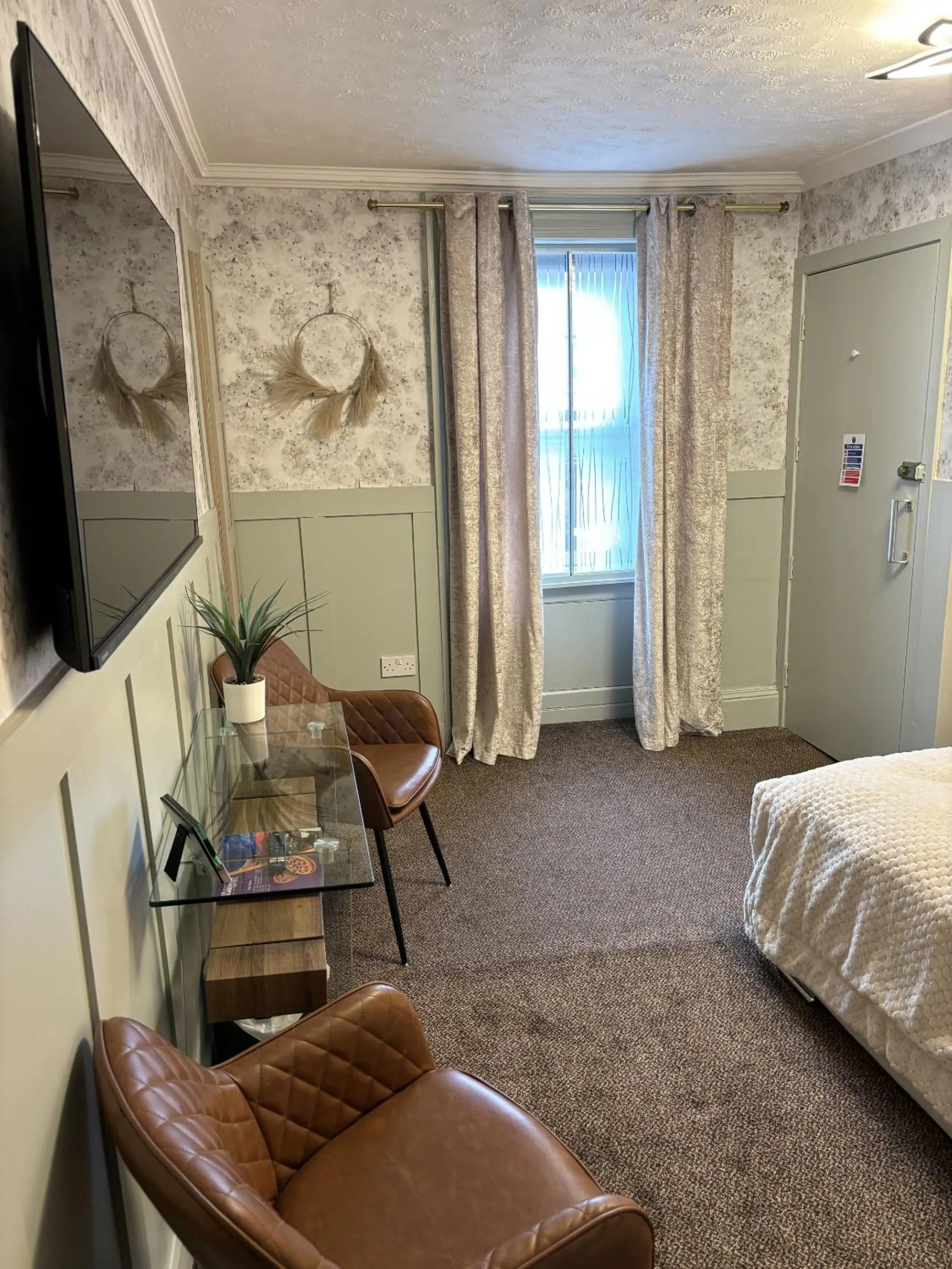 Bedroom, Bed in The Blackhorse Accommodation