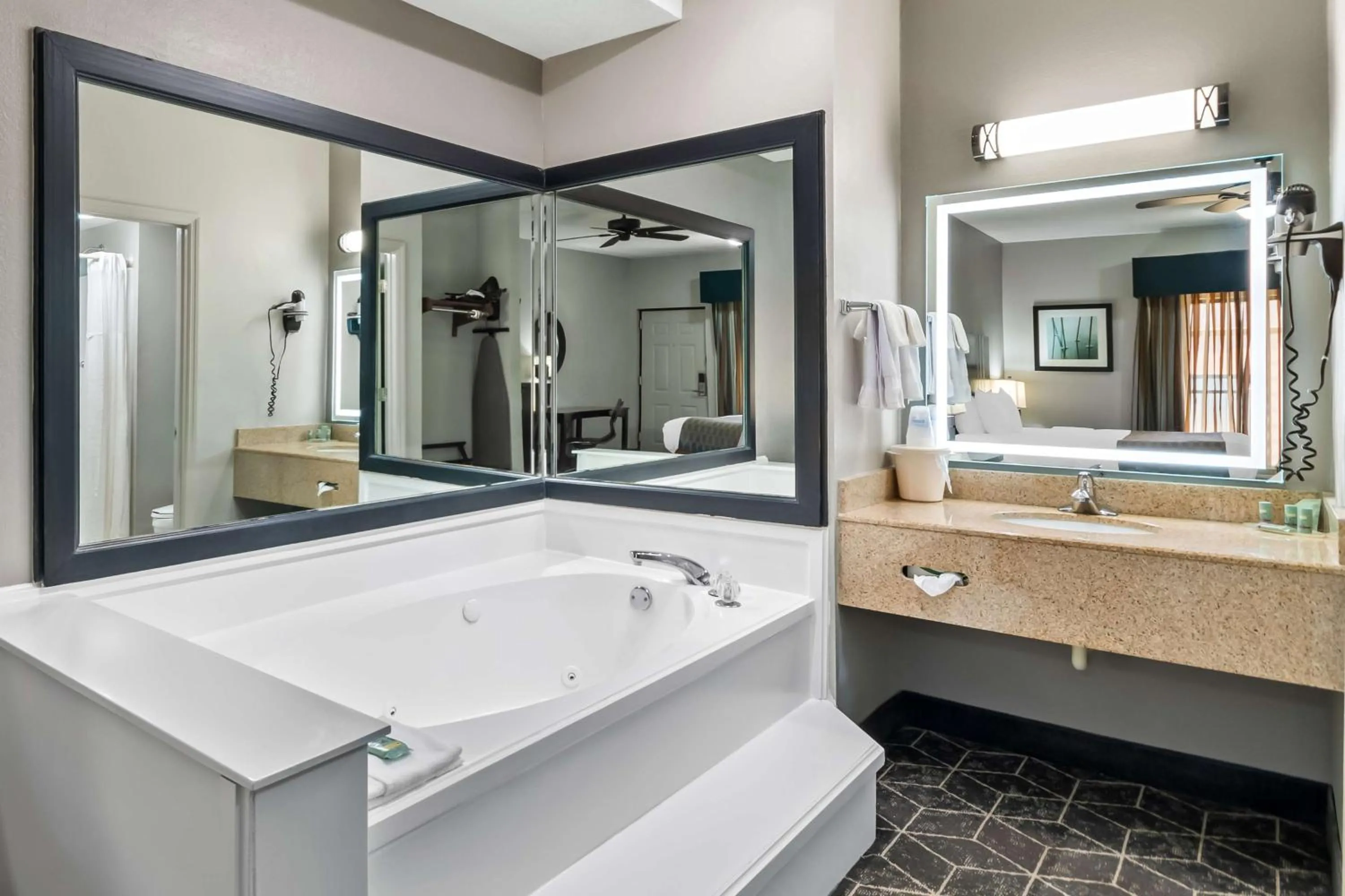 Bedroom in Best Western Inn