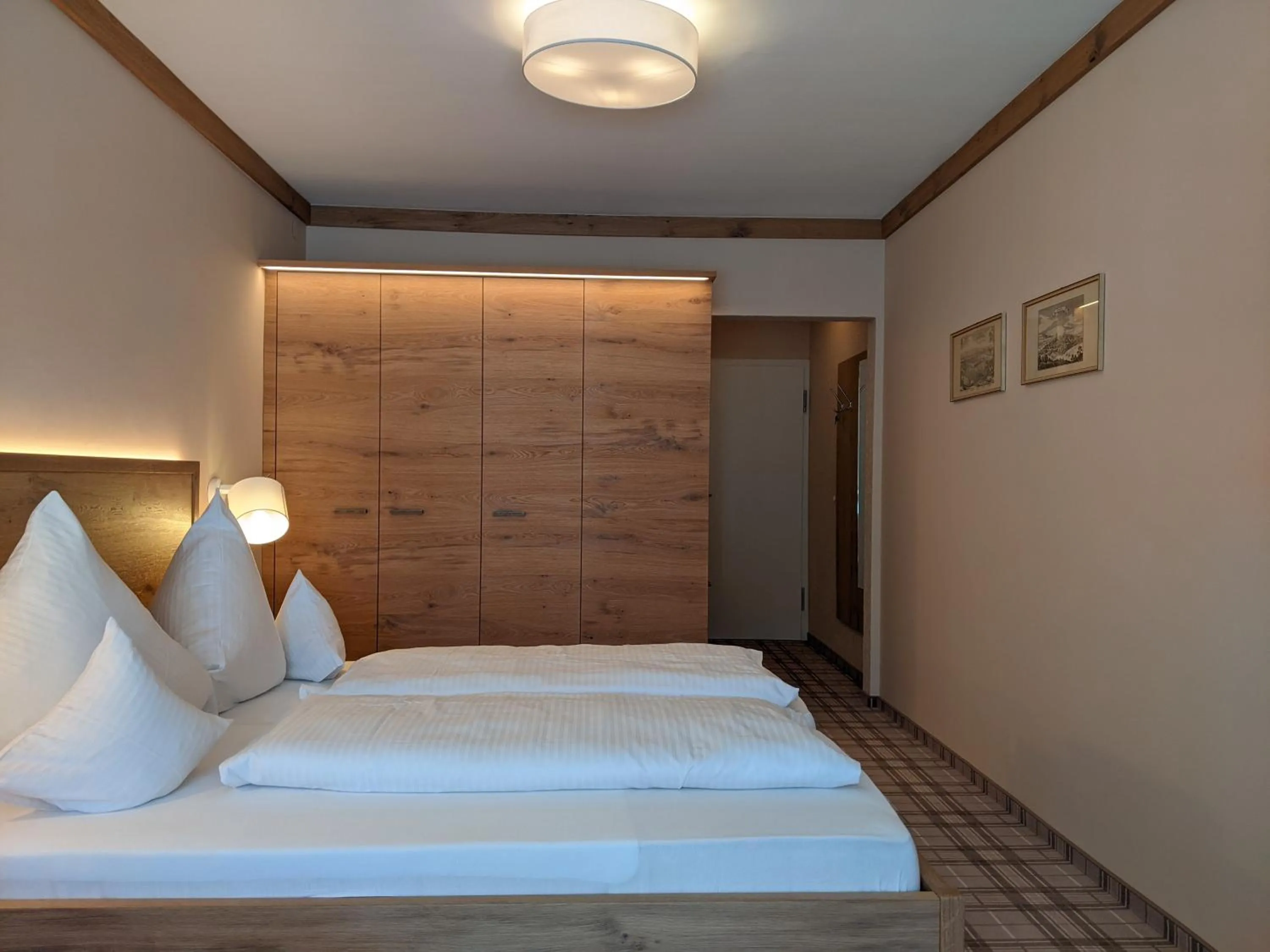 Bed in Hotel Germania