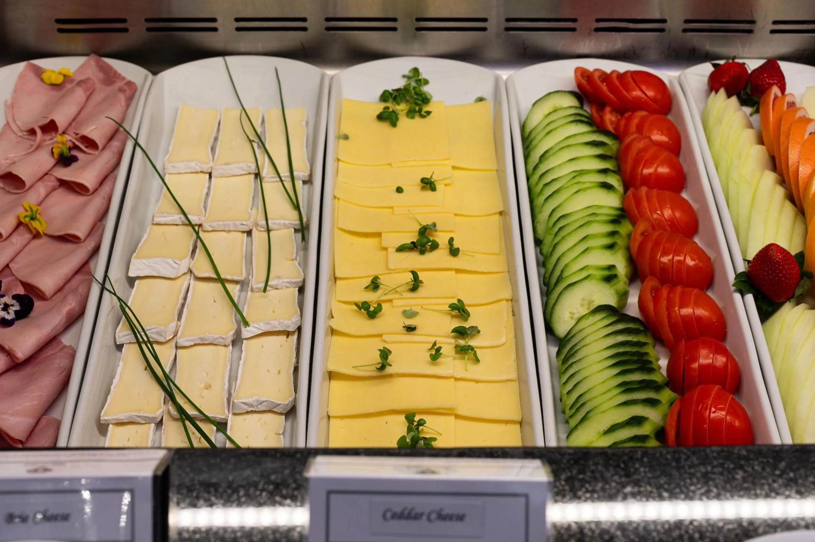 Food in Gem Fitzrovia Hotel