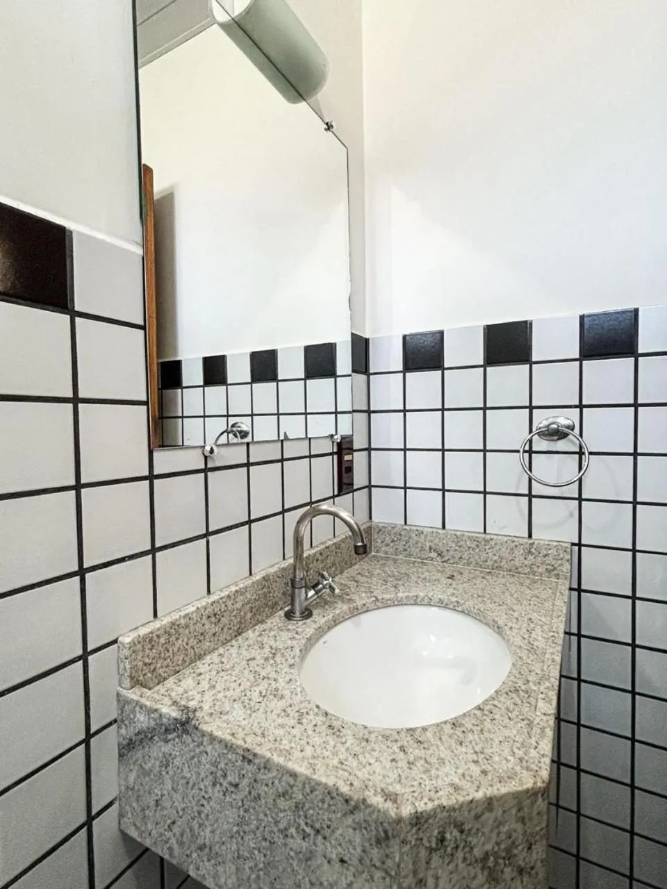 Toilet in Pousada Cores do Mar | Conforto com Piscina em Bombinhas