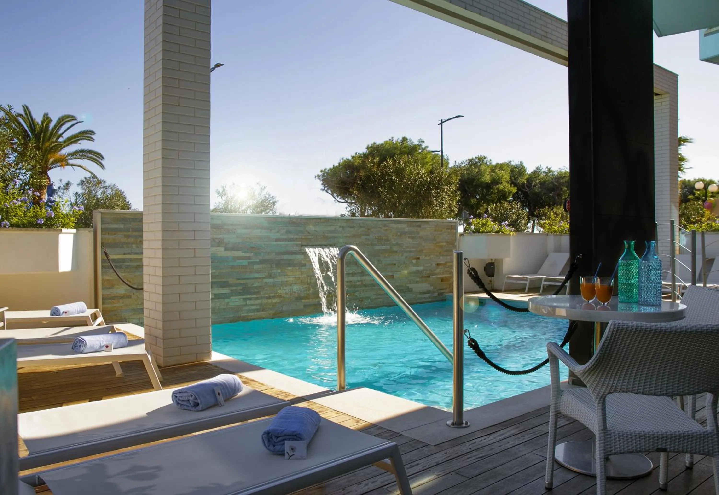 Swimming pool in Residence Mareamare