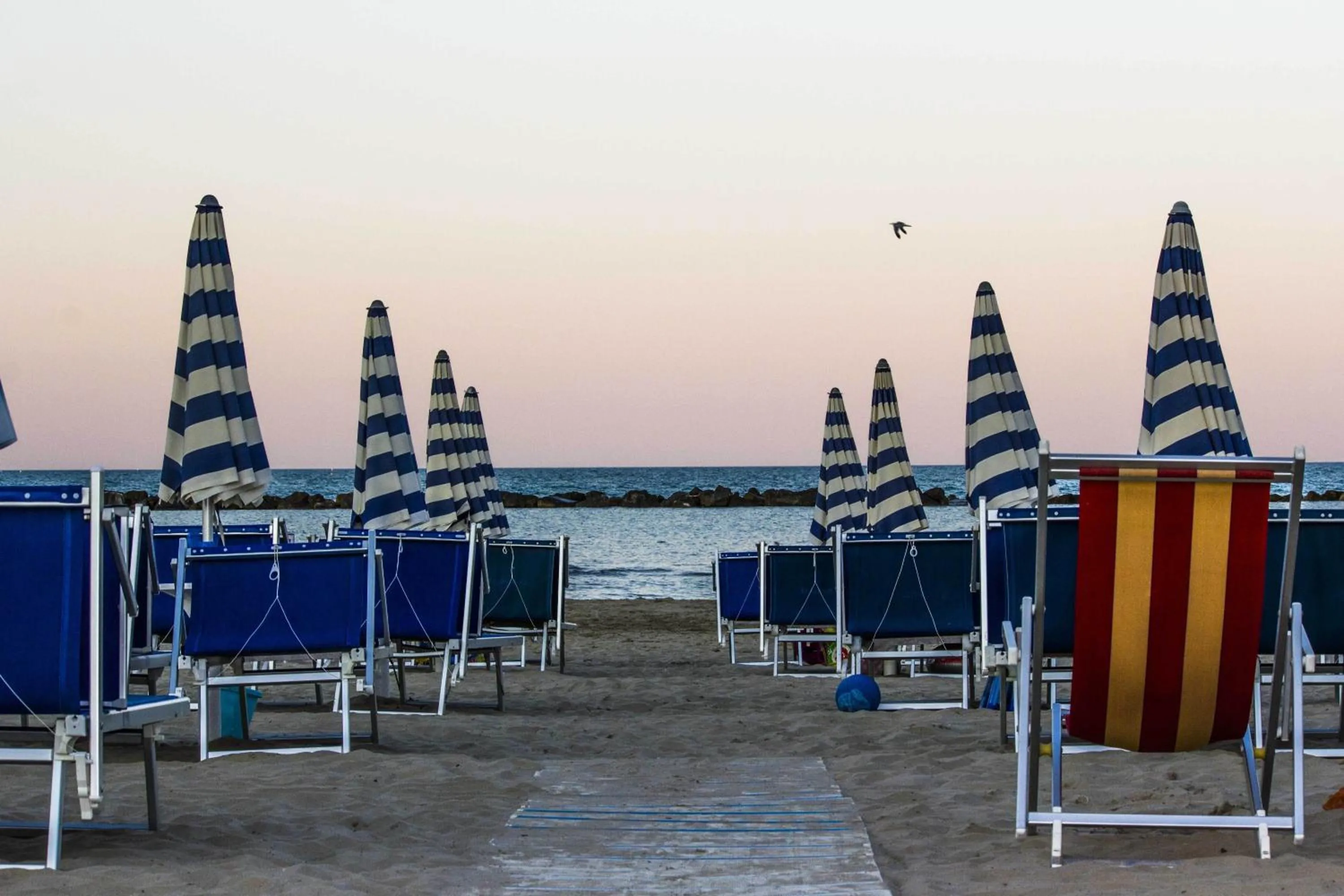 Beach in Residence Mareamare