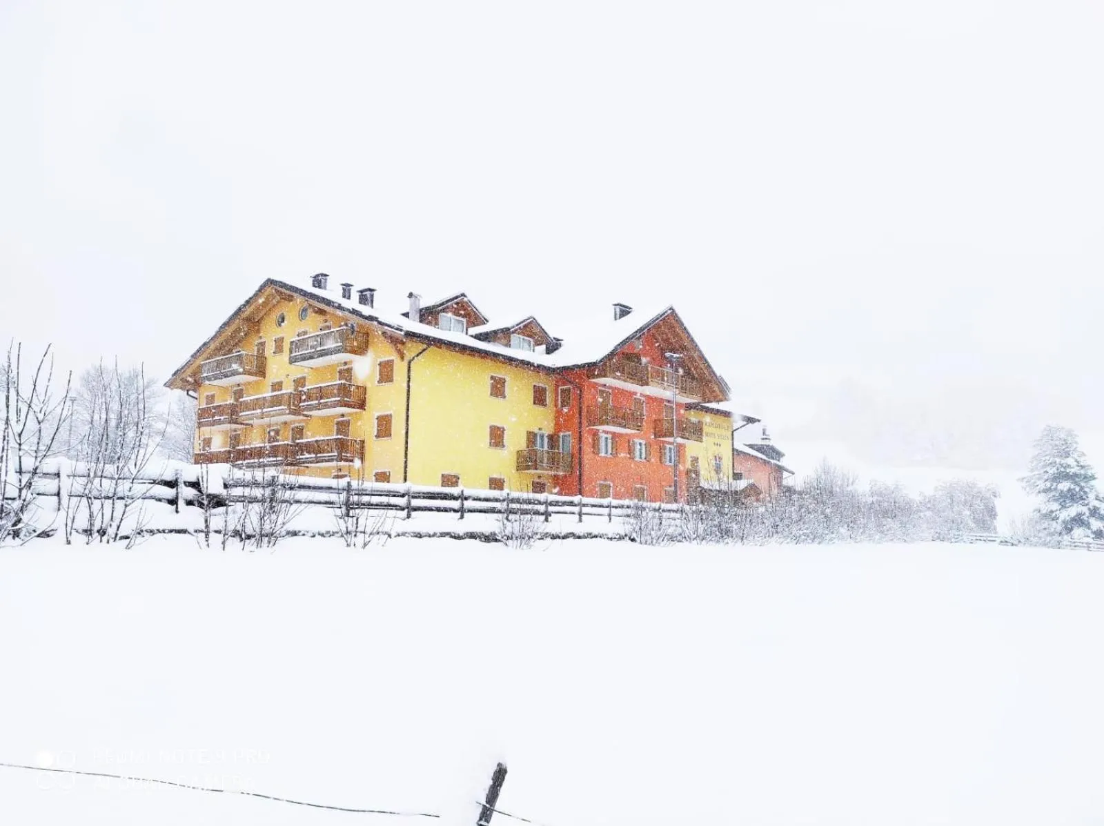 Facade/entrance in Residence Stella