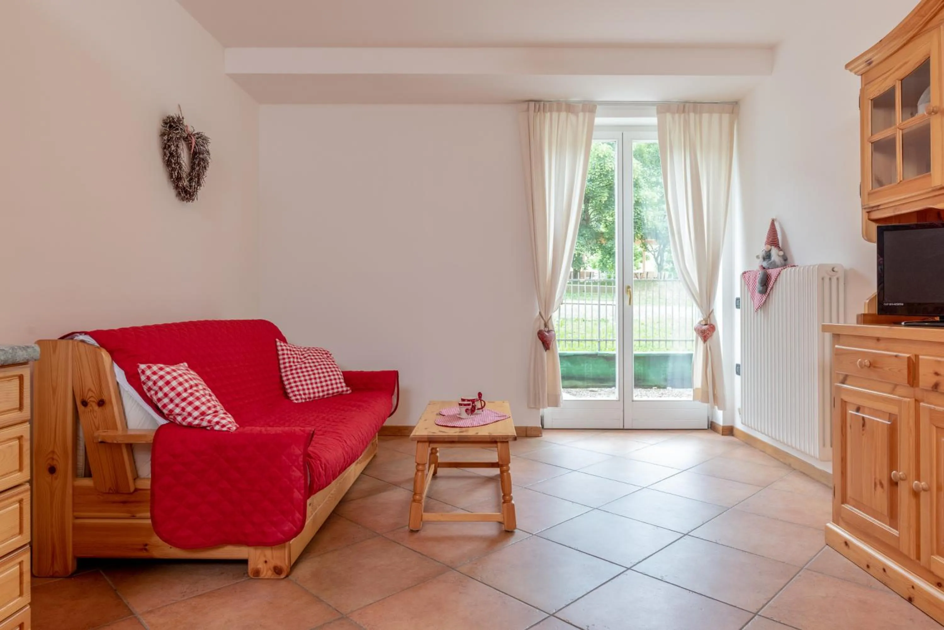 Communal lounge/ TV room in Residence Stella