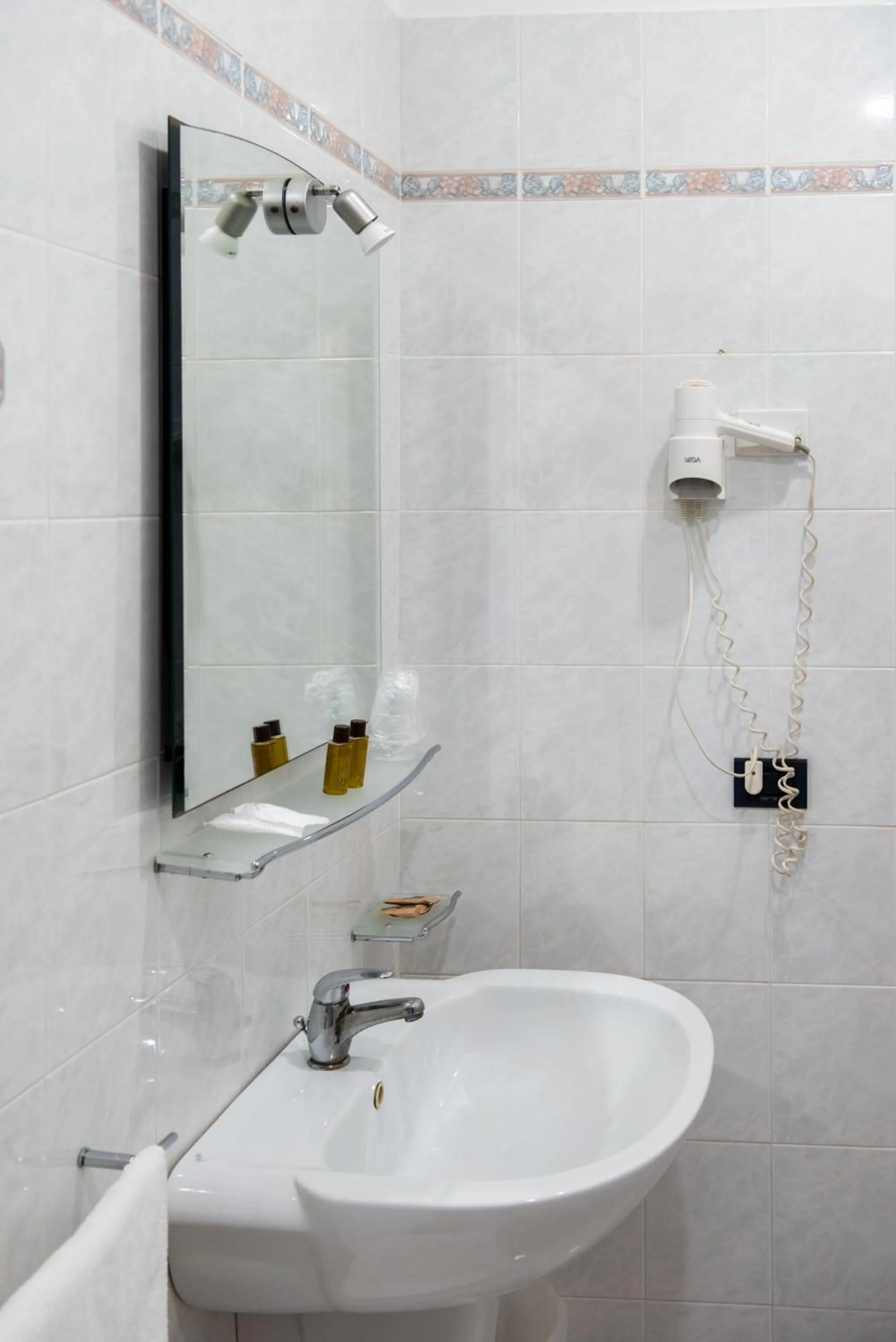 Bathroom in Hotel Villa Maria