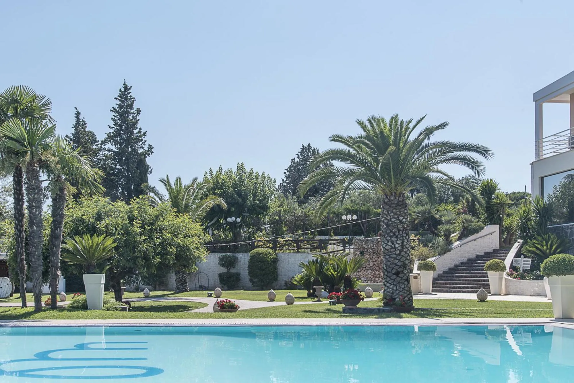 Swimming pool in Hotel Villa Maria