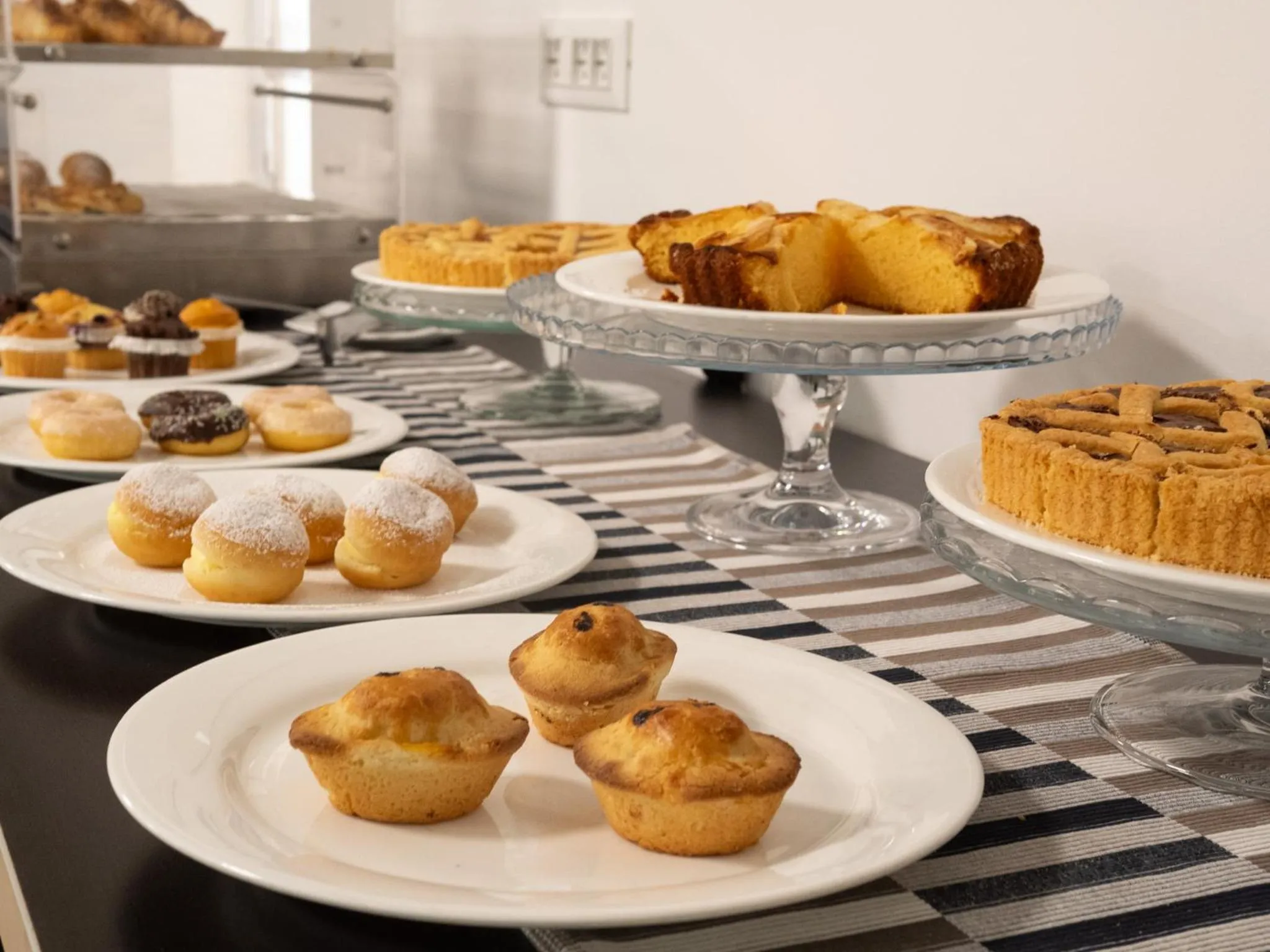 Restaurant/places to eat in Hotel Villa Maria