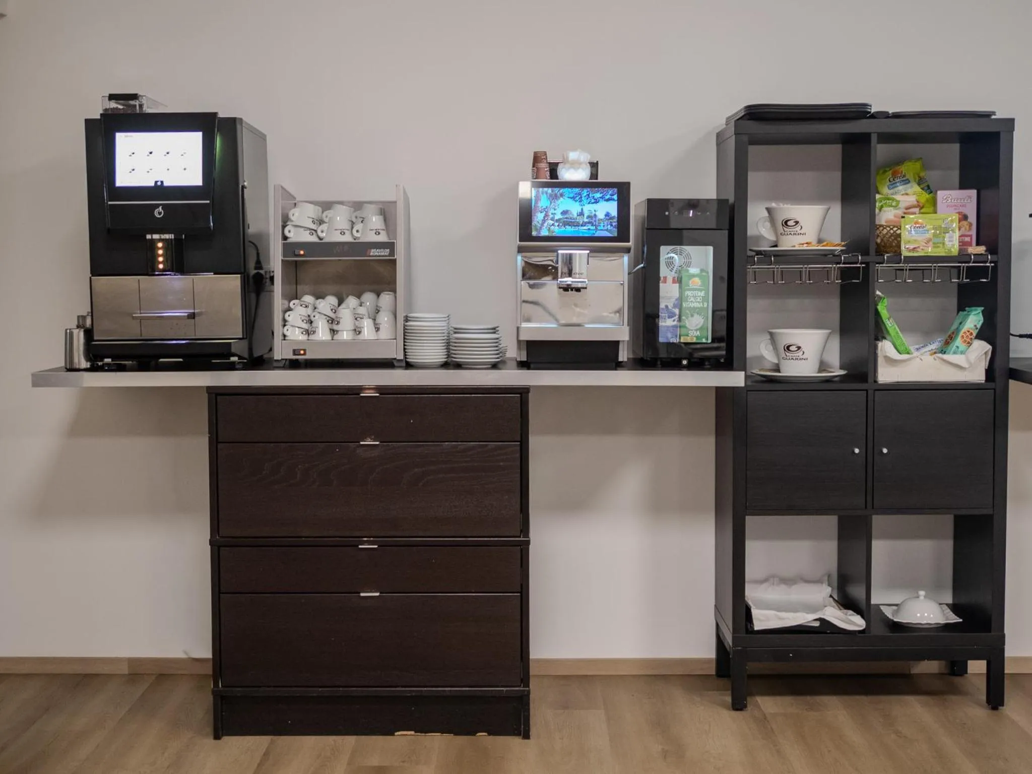 Restaurant/places to eat in Hotel Villa Maria