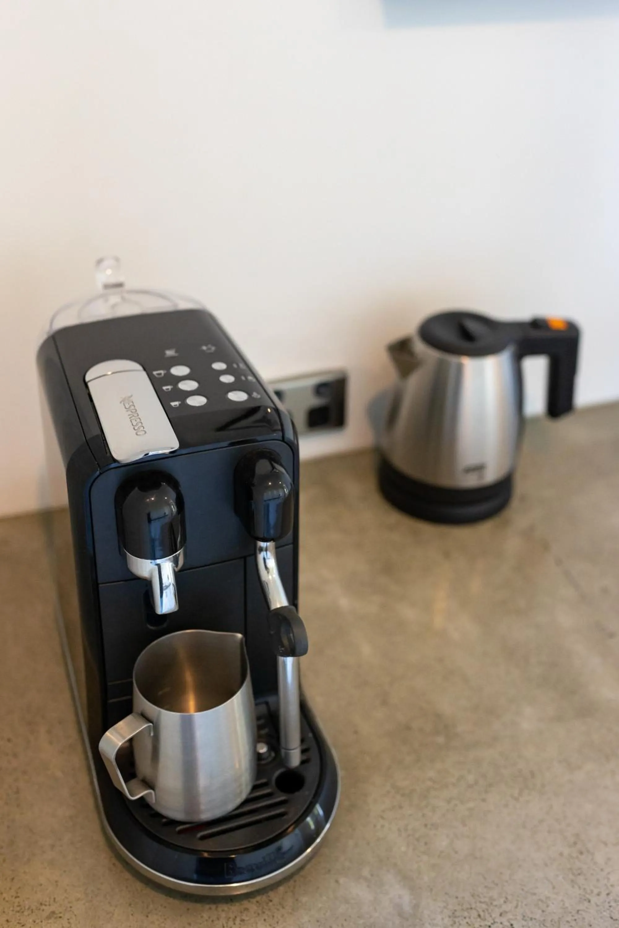 Kitchen or kitchenette in Glenburn Coastal Retreat
