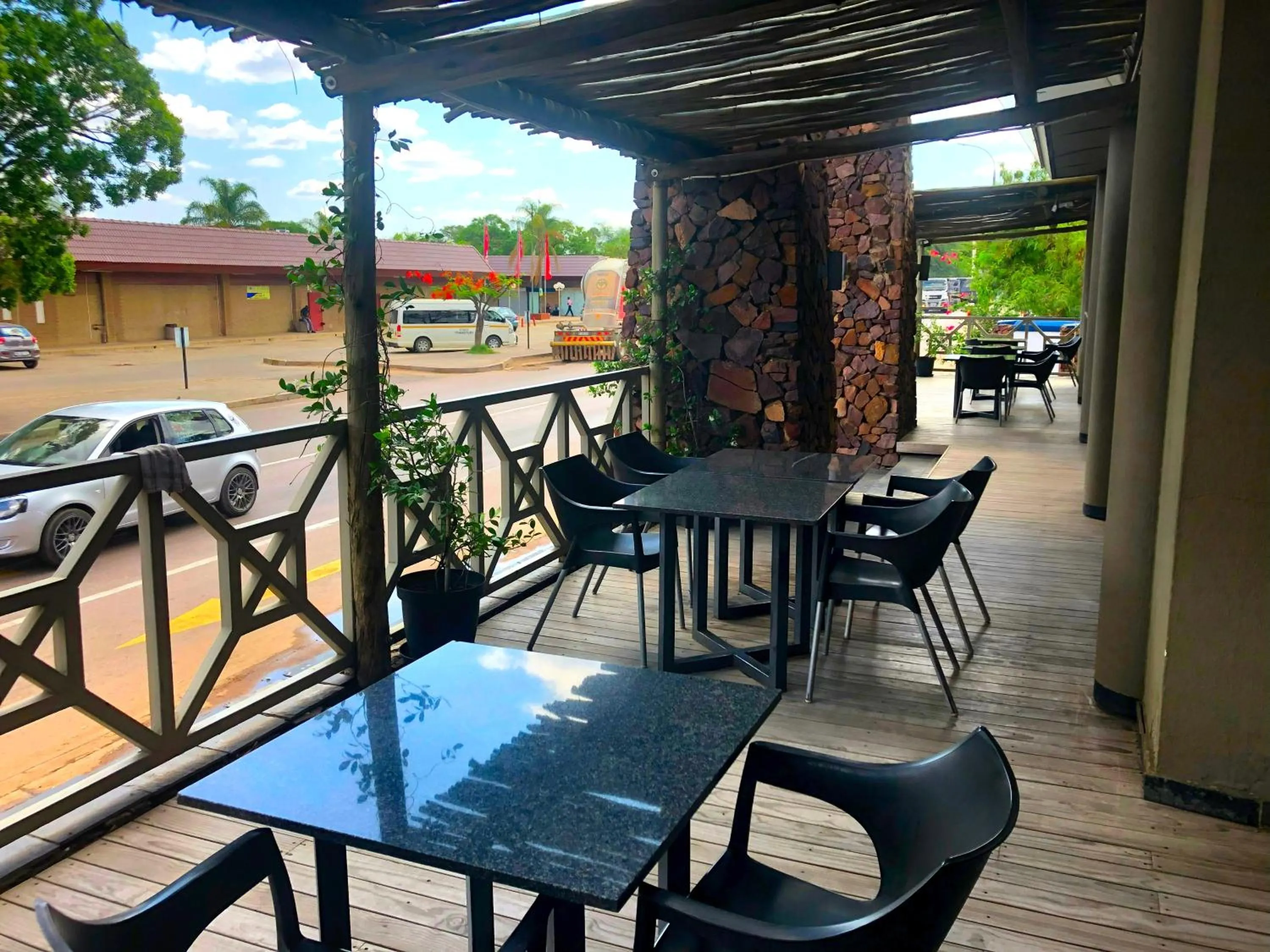 Property building in Elephant Springs