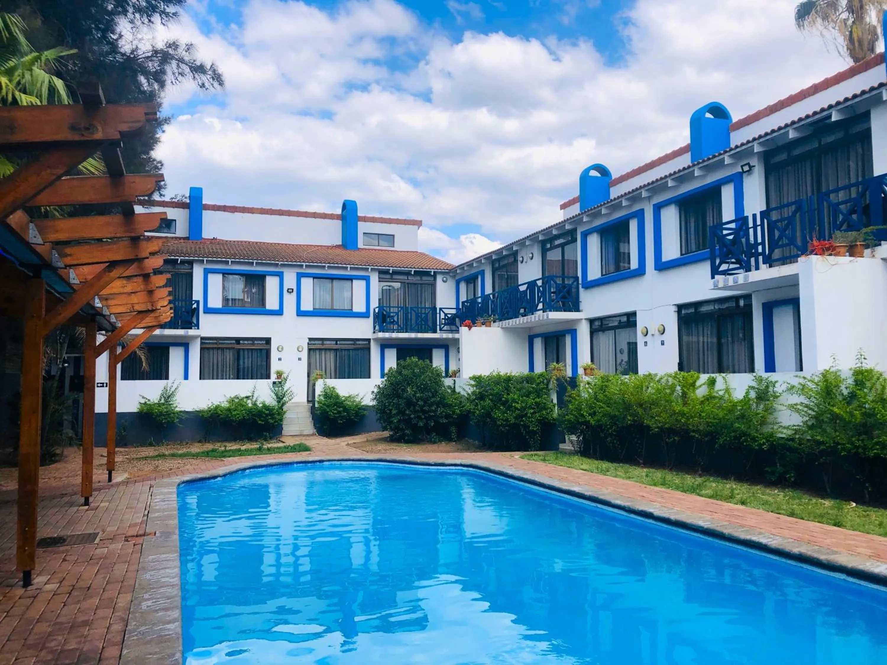 Property building in Elephant Springs