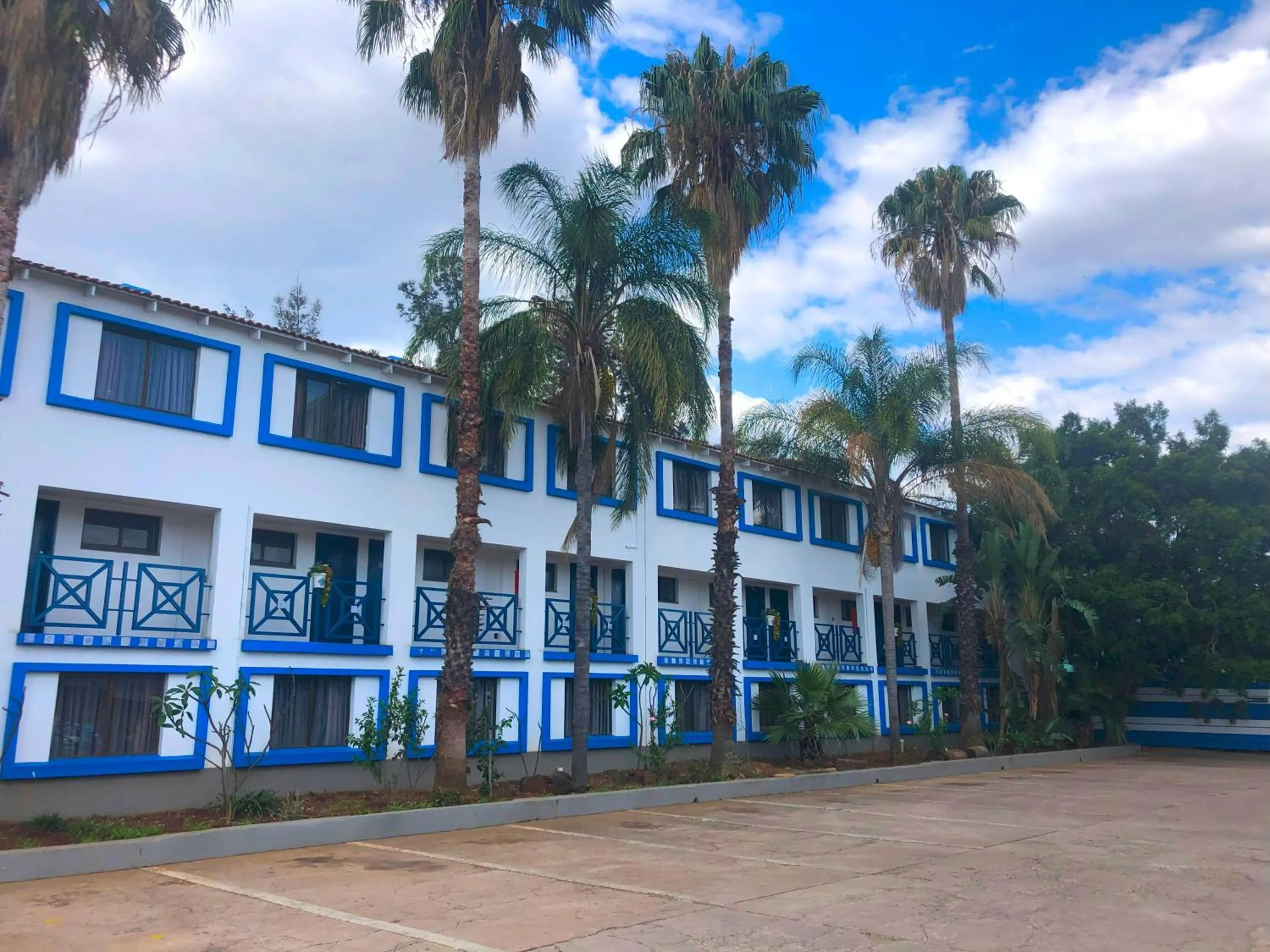 Property building in Elephant Springs