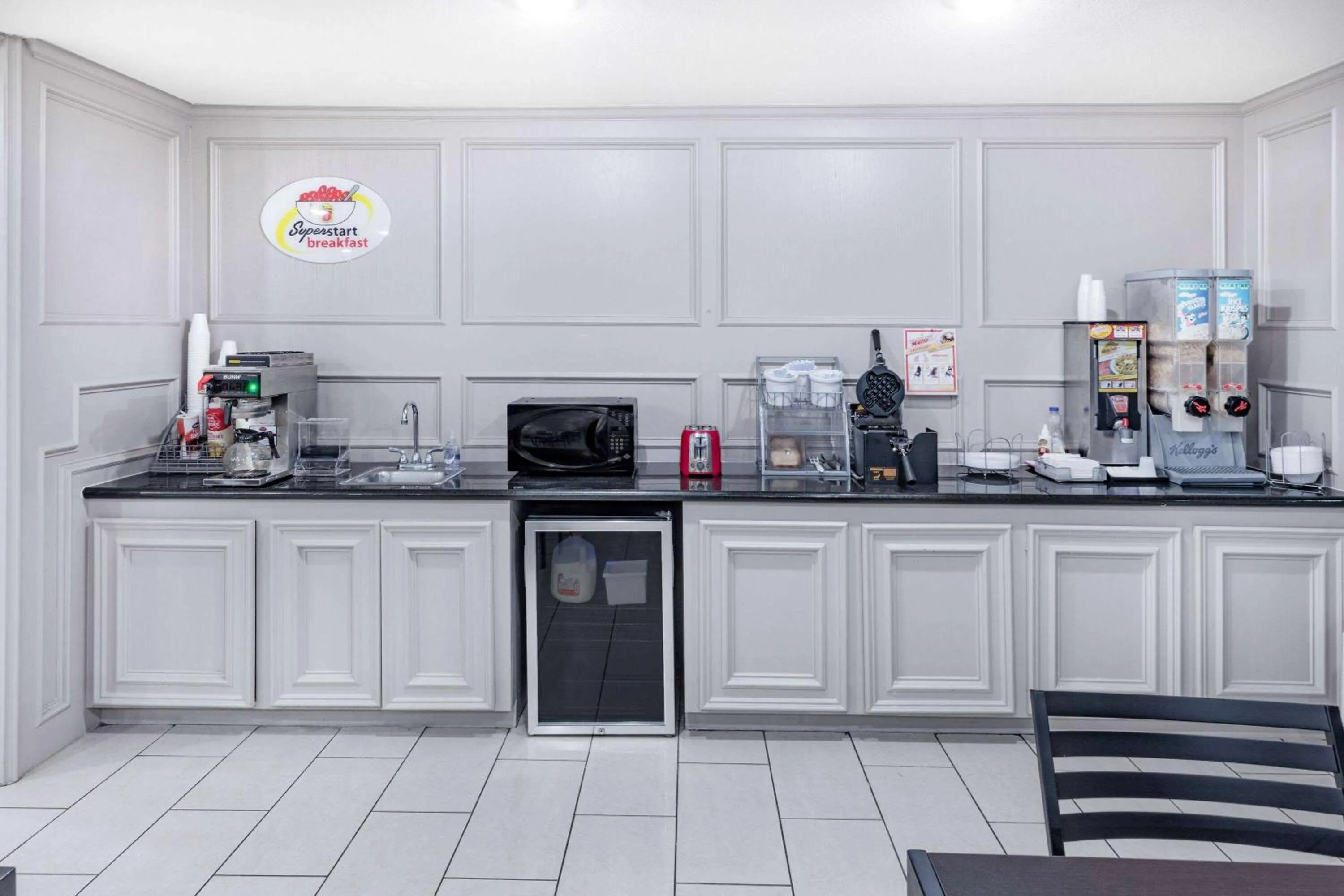 Breakfast in Super 8 by Wyndham League City Kemah Area