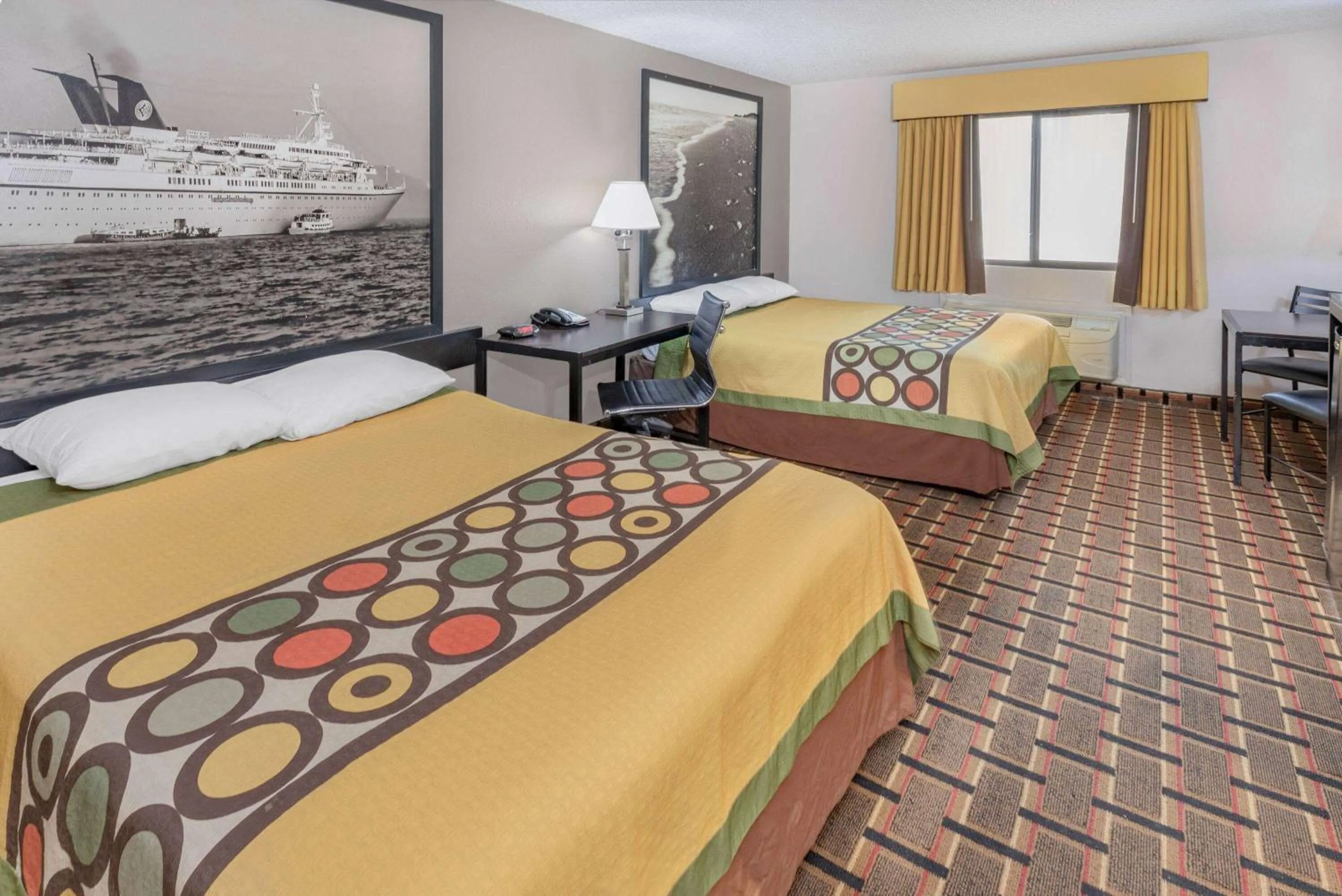 Photo of the whole room, Bed in Super 8 by Wyndham League City Kemah Area
