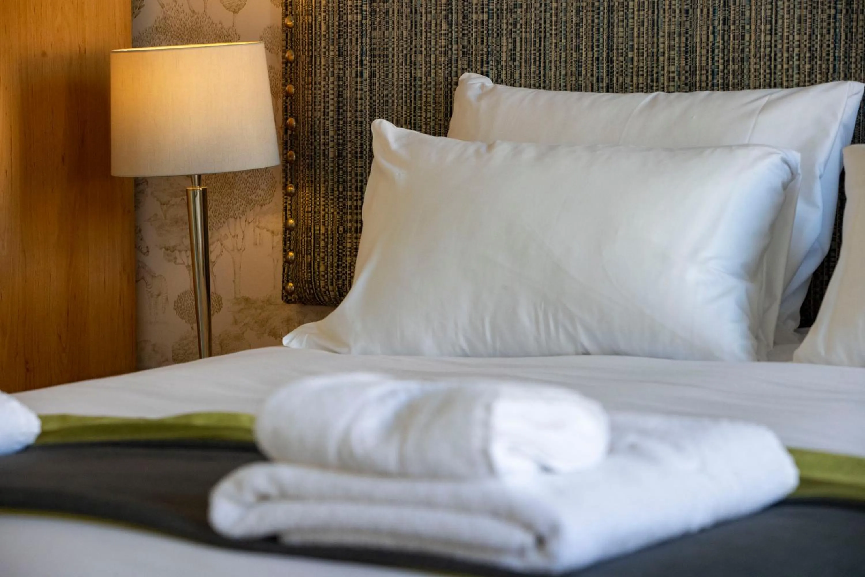 Bed in The Waverley Hotel