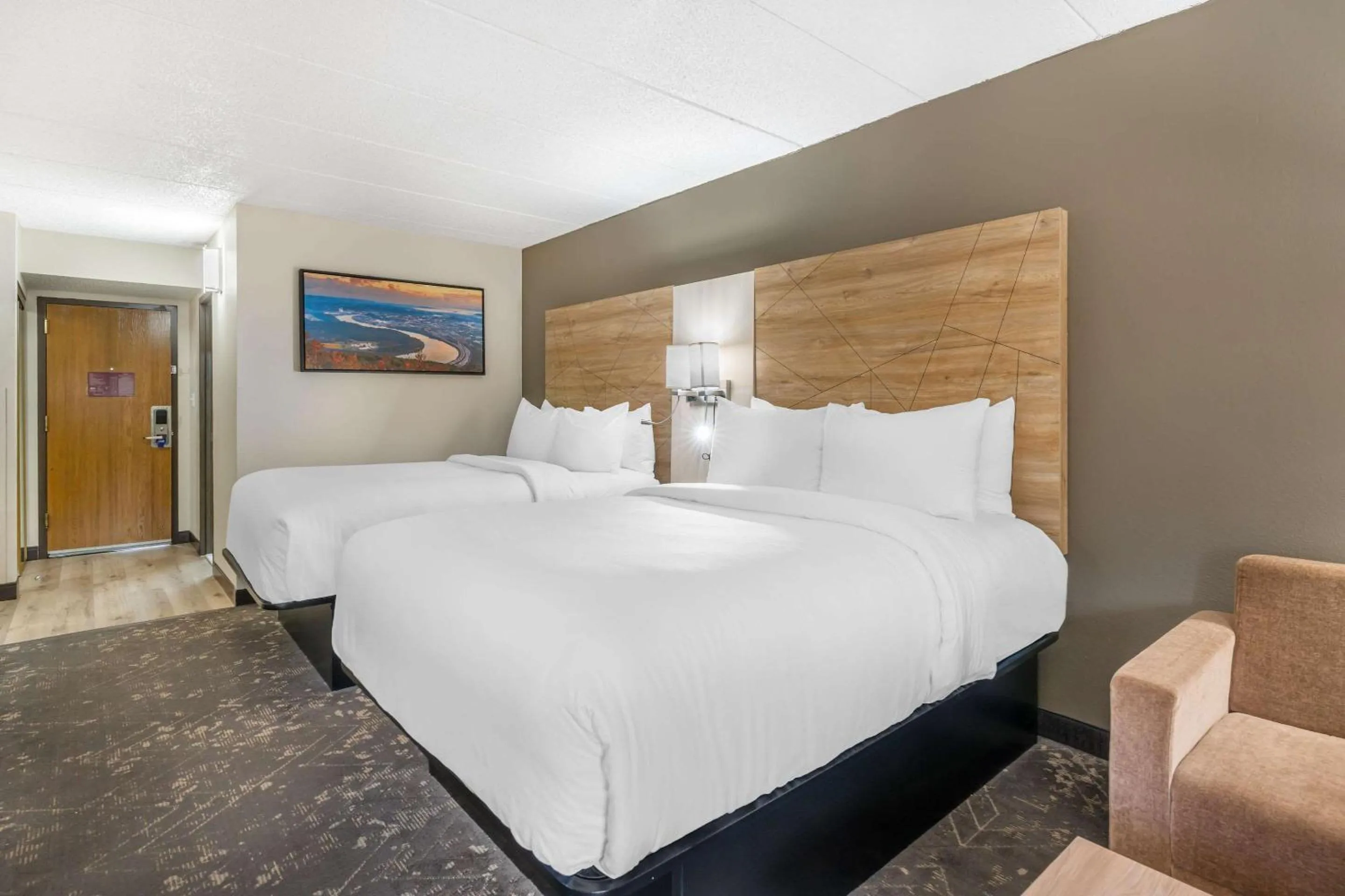 Bedroom, Bed in Comfort Inn & Suites Chattanooga-East Ridge