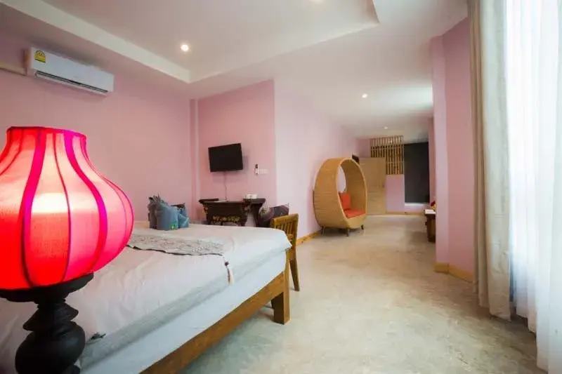 Deluxe Double Room in Sriananpura Deluxe Double Room in Sriananpura