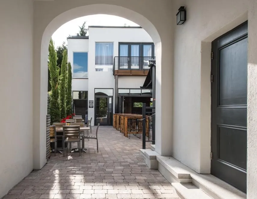 Patio in The Old Borough Hotel - Wetherspoon