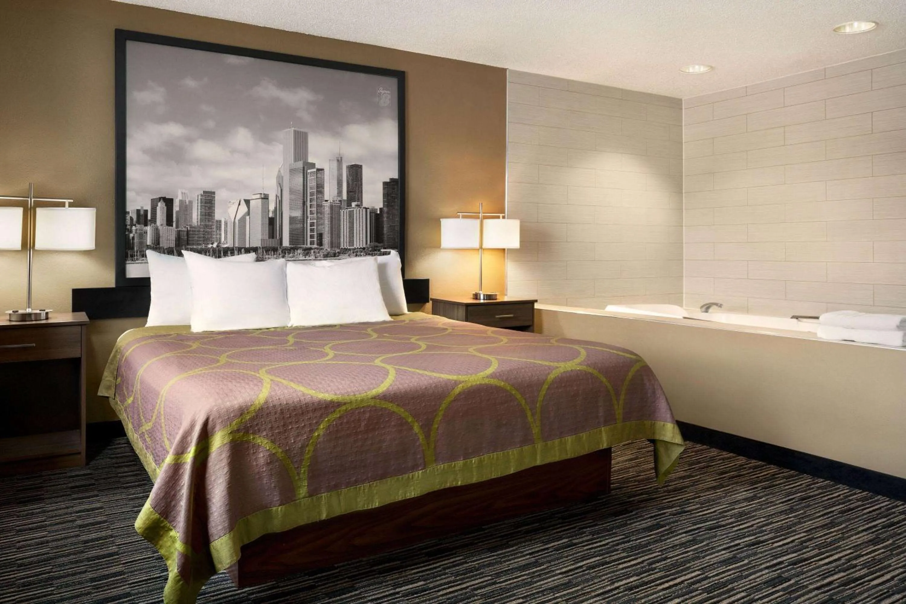 Photo of the whole room, Bed in Super 8 by Wyndham Joliet I-55 N/Chicago