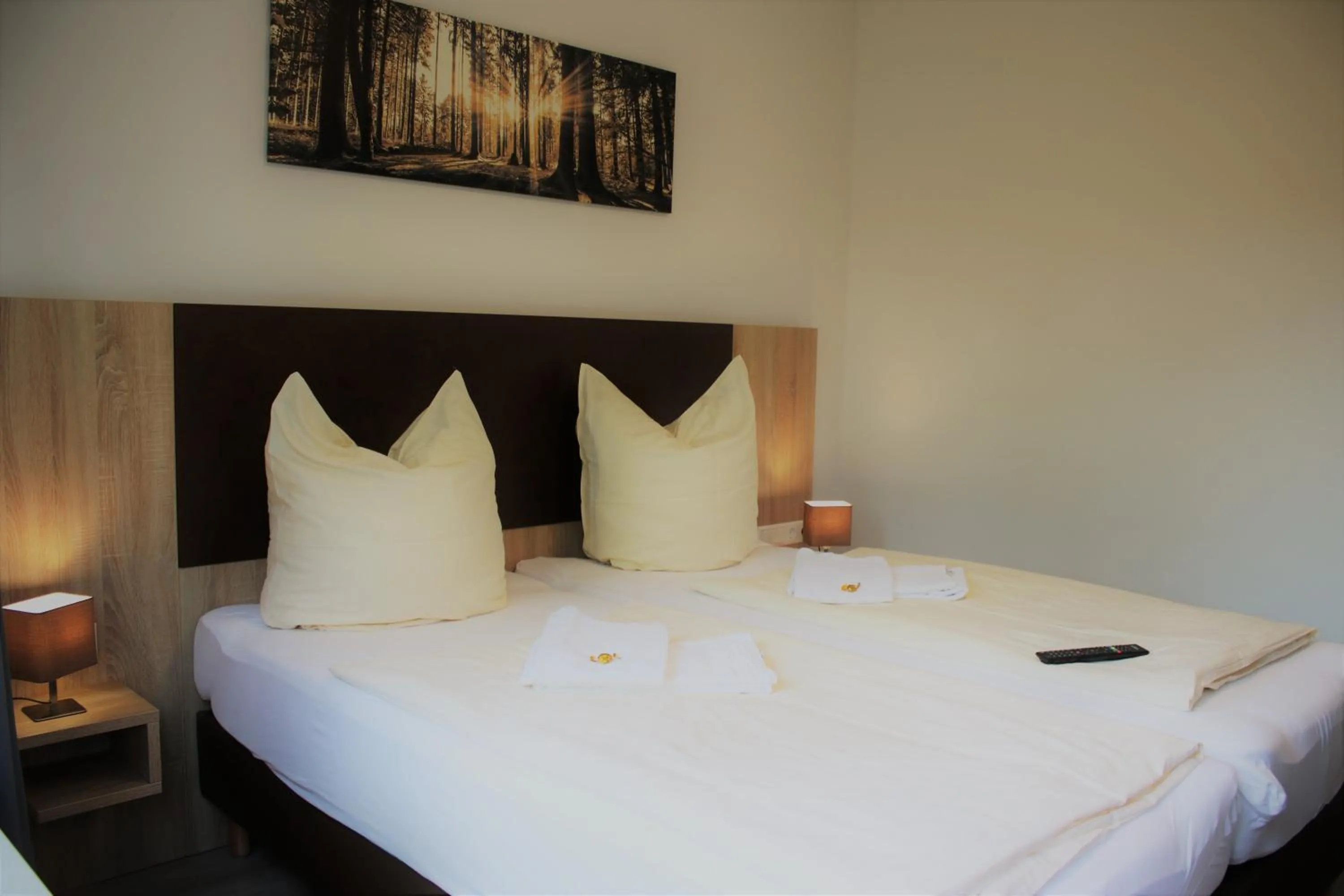 Decorative detail, Bed in Tüxen Hotel & Restaurant