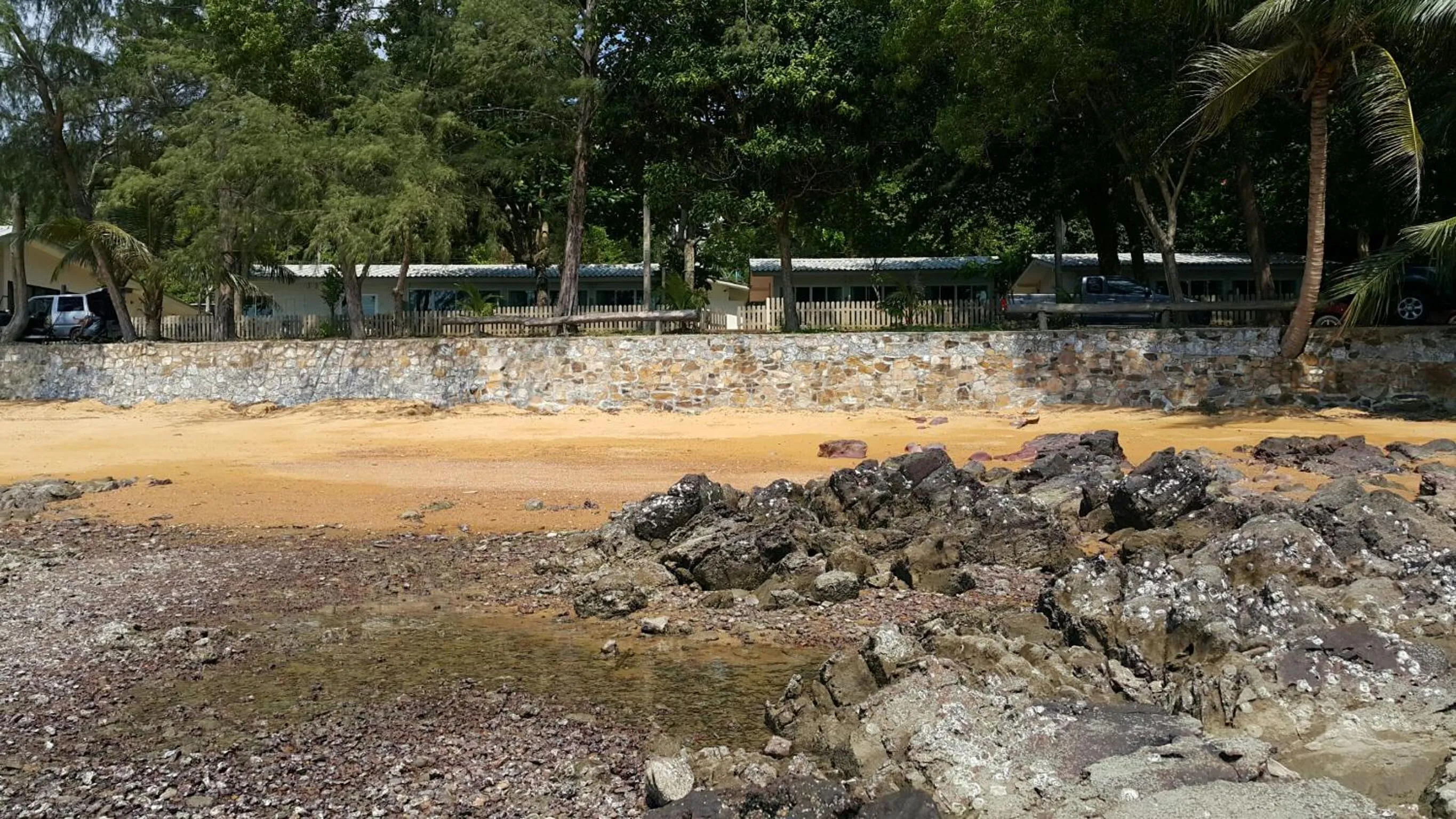 Beach in Baansukhita