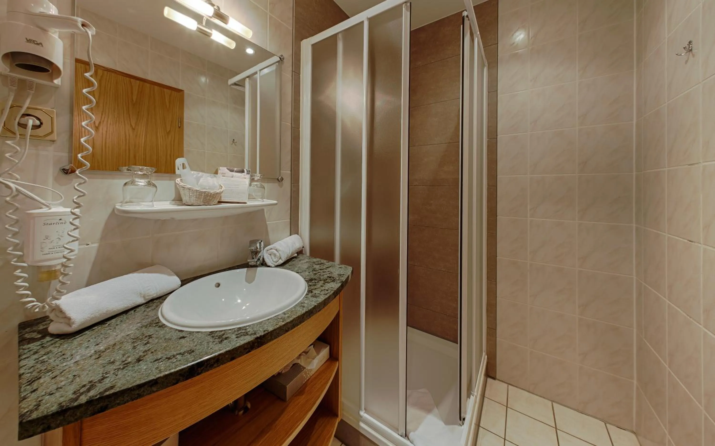 Bathroom in Hotel "Am Werl"