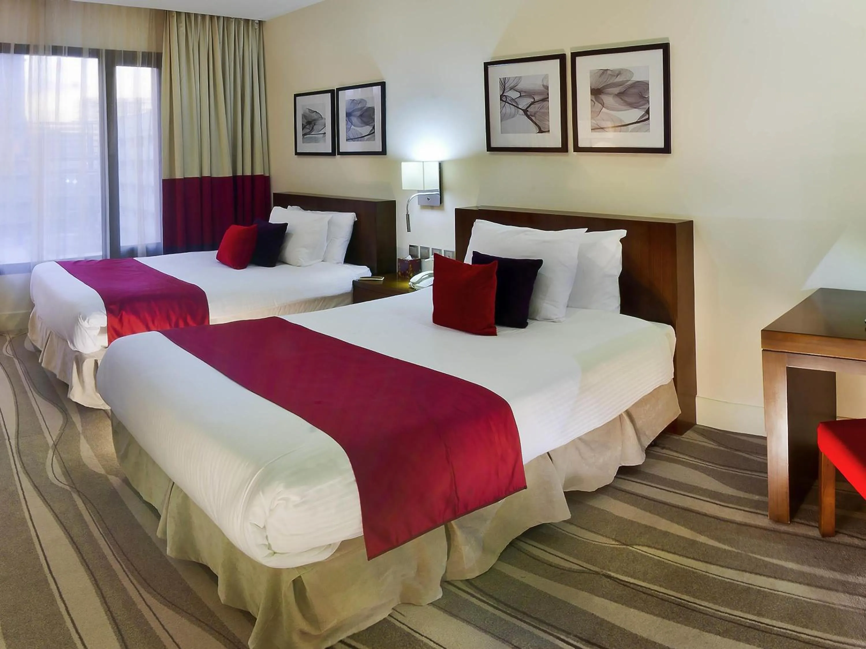 Bedroom, Bed in Novotel Suites Riyadh Olaya
