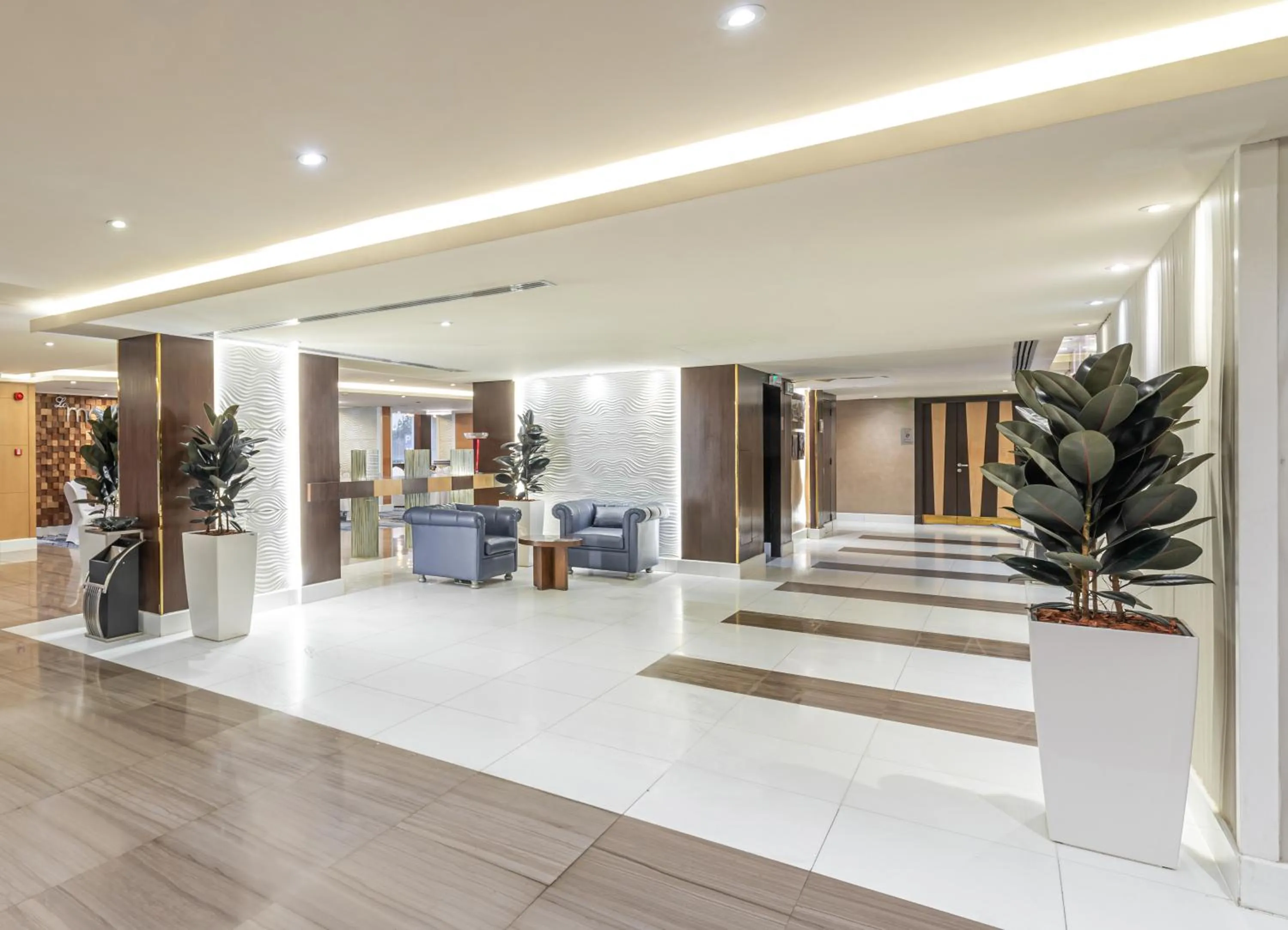 Lobby or reception in Novotel Suites Riyadh Olaya