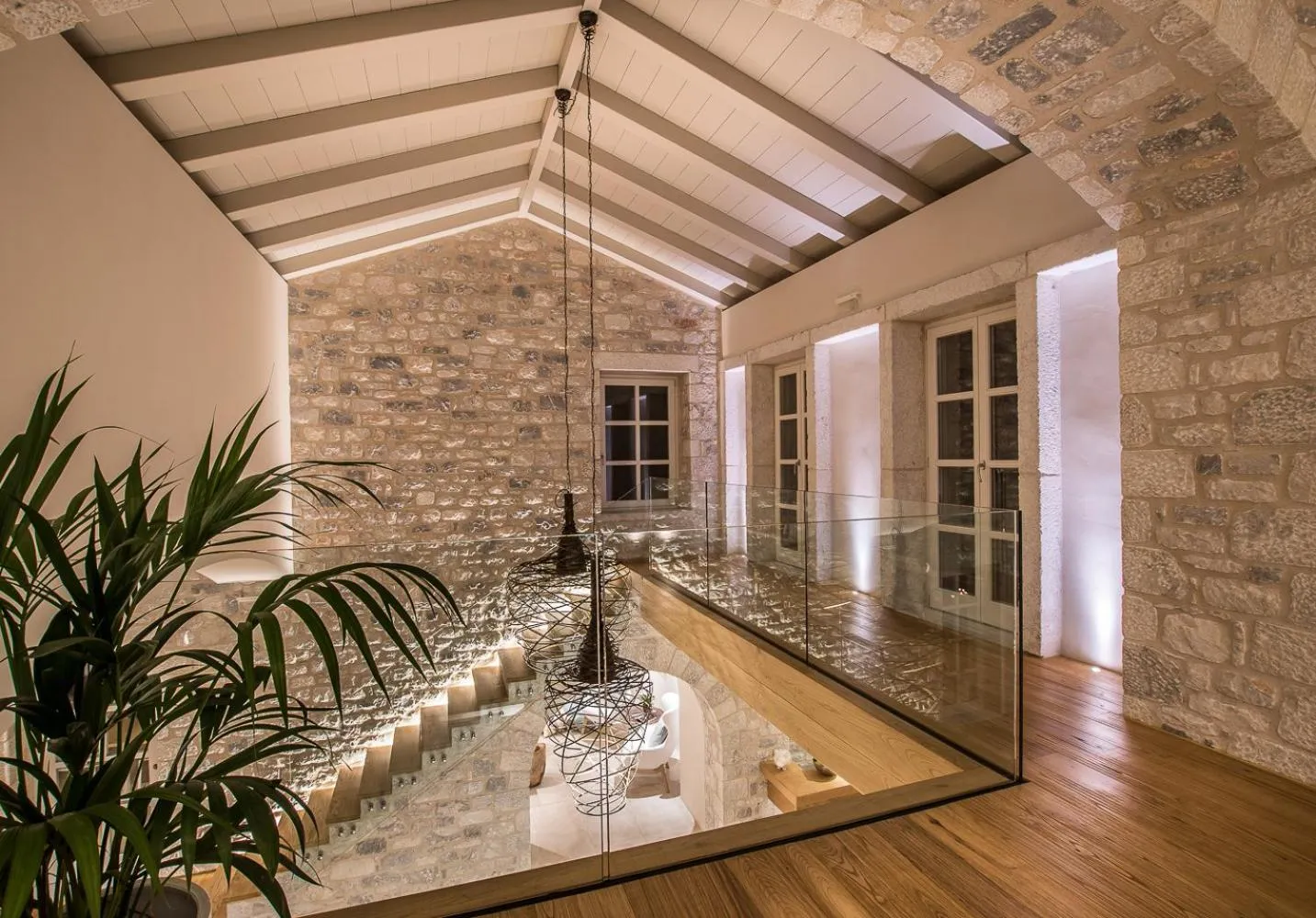 BASSA MAINA Villas & Suites