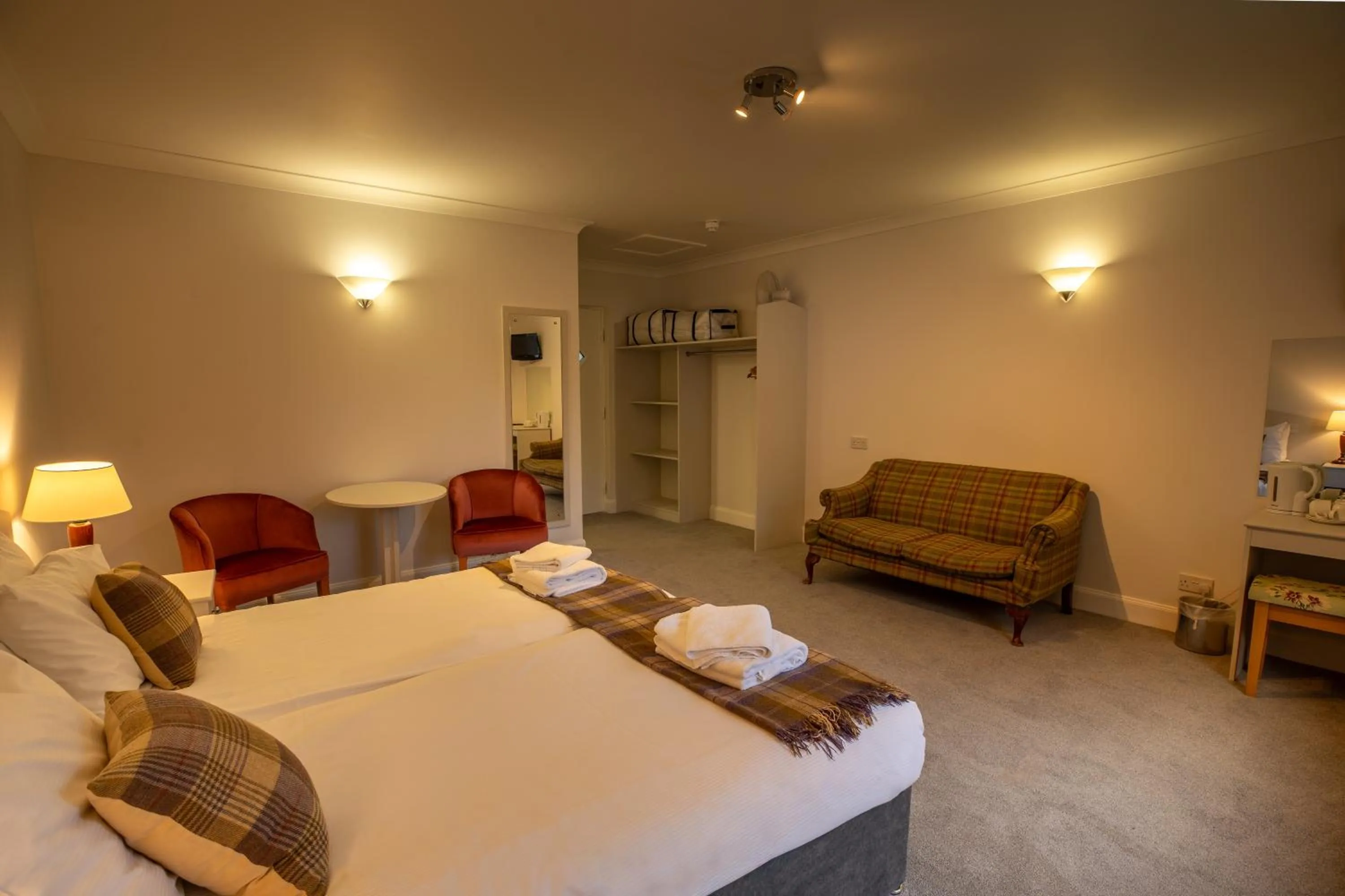 Bedroom, Bed in Ballathie House Hotel