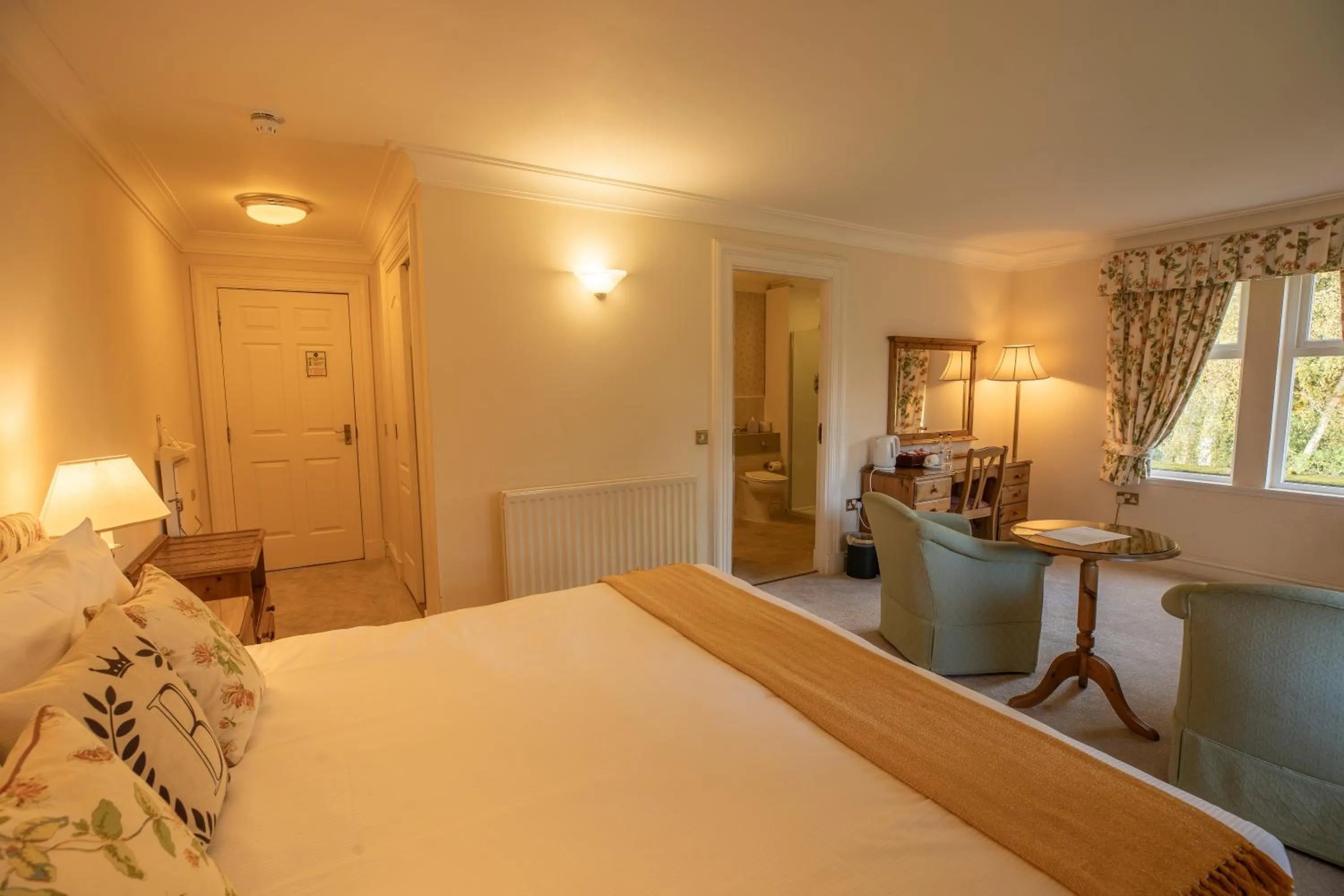 Bedroom, Bed in Ballathie House Hotel