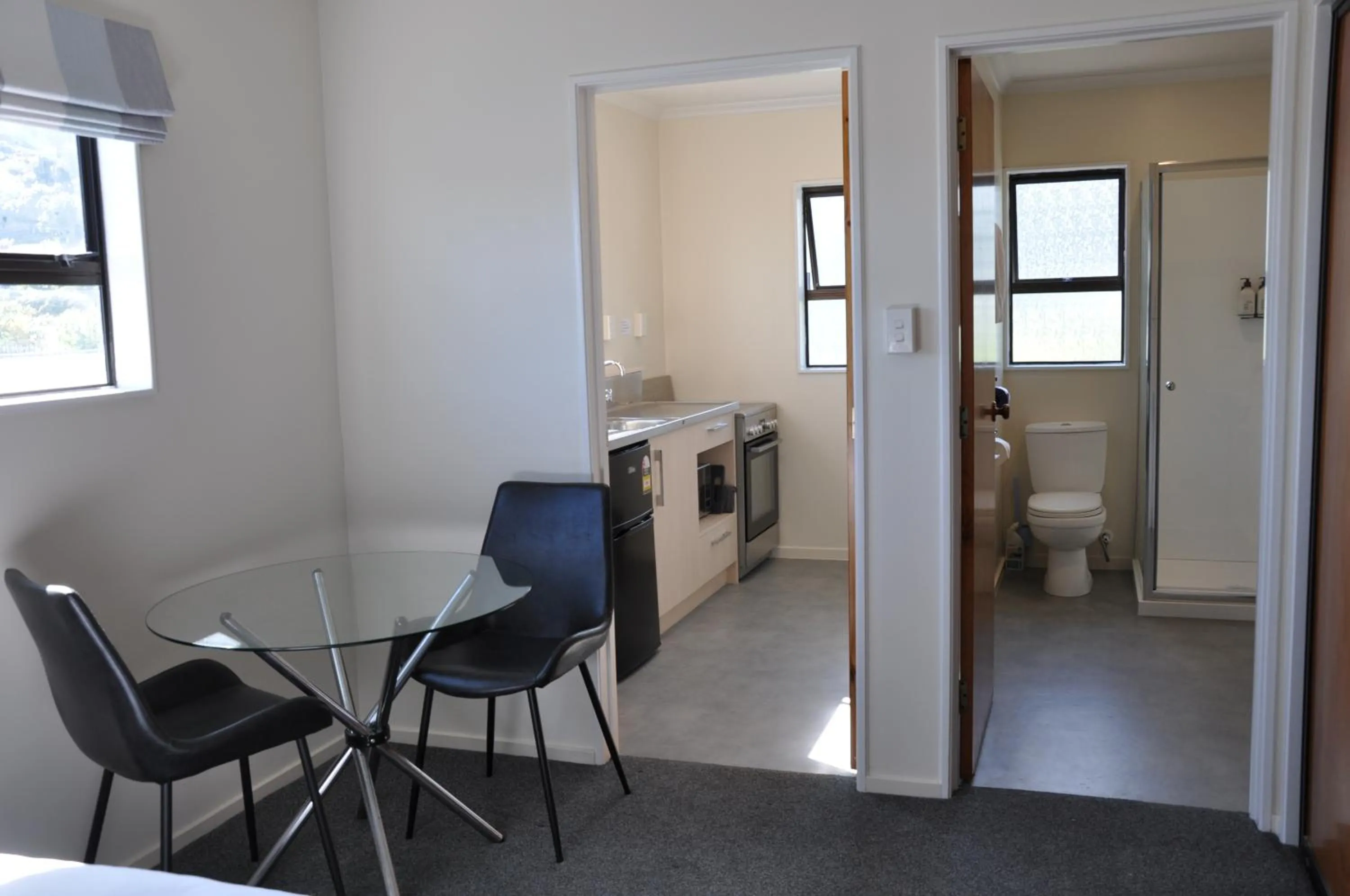 Dining area in Balmoral Motel