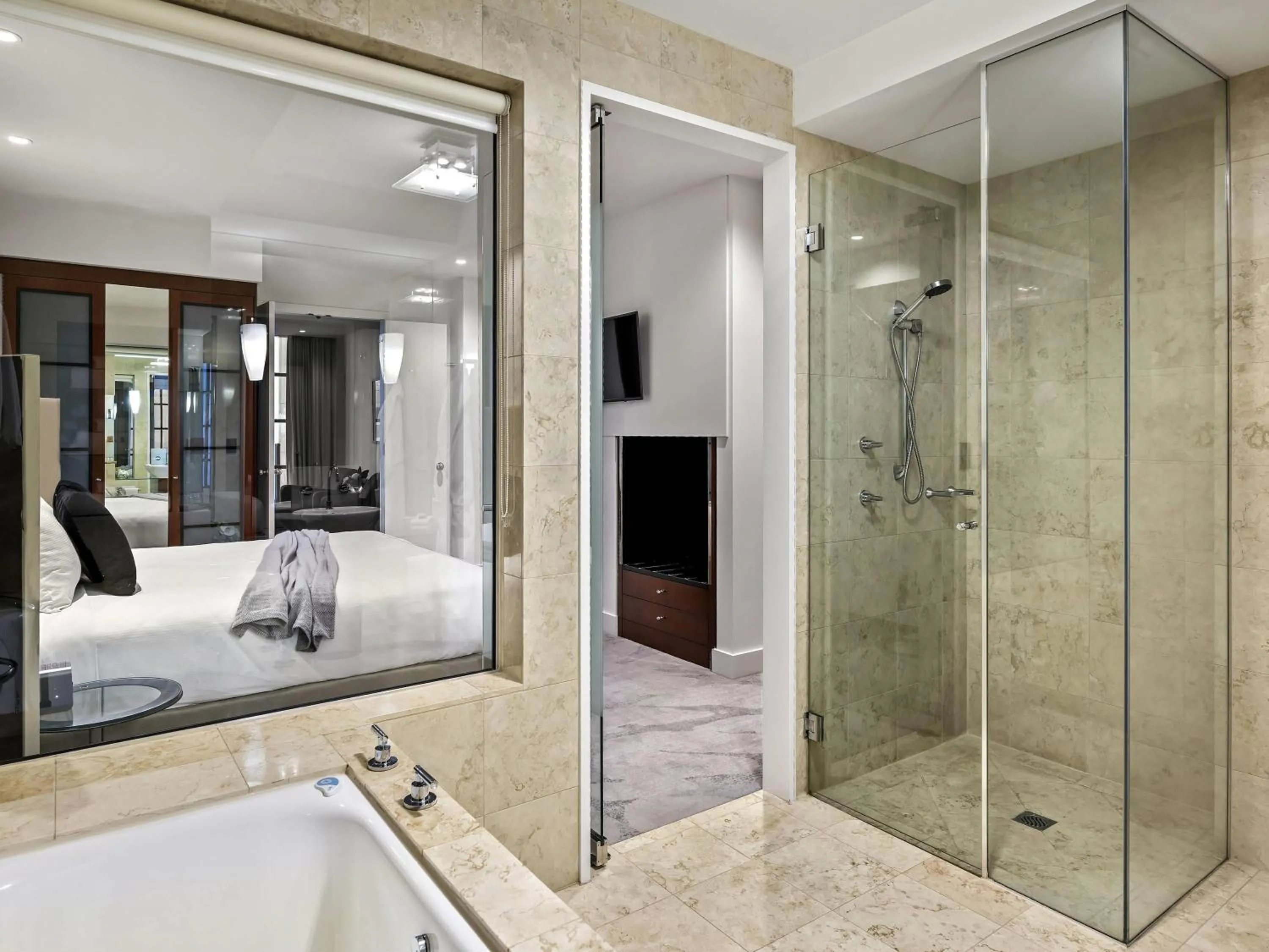 Bedroom in Peppers Waymouth Hotel