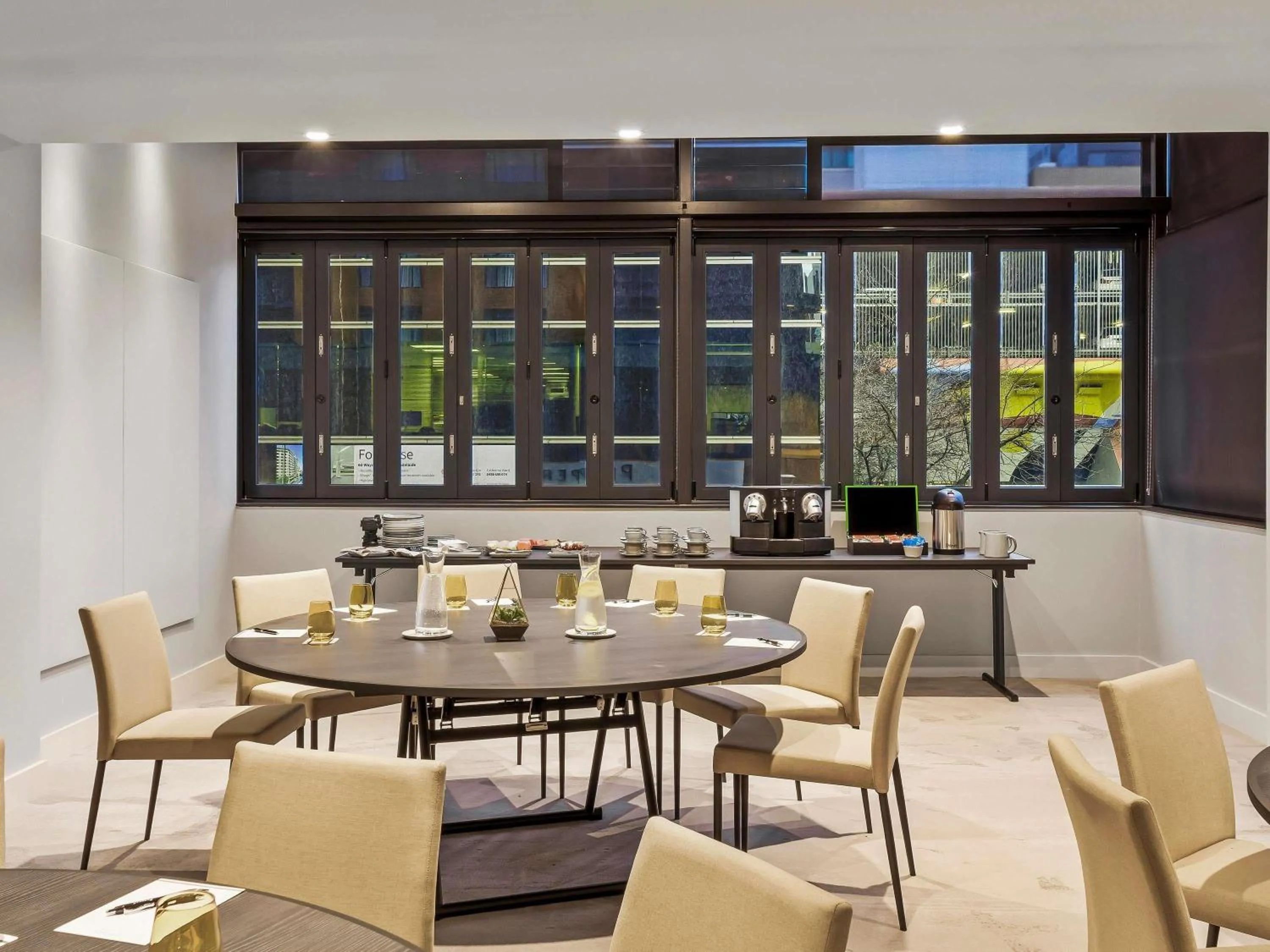 Meeting/conference room in Peppers Waymouth Hotel