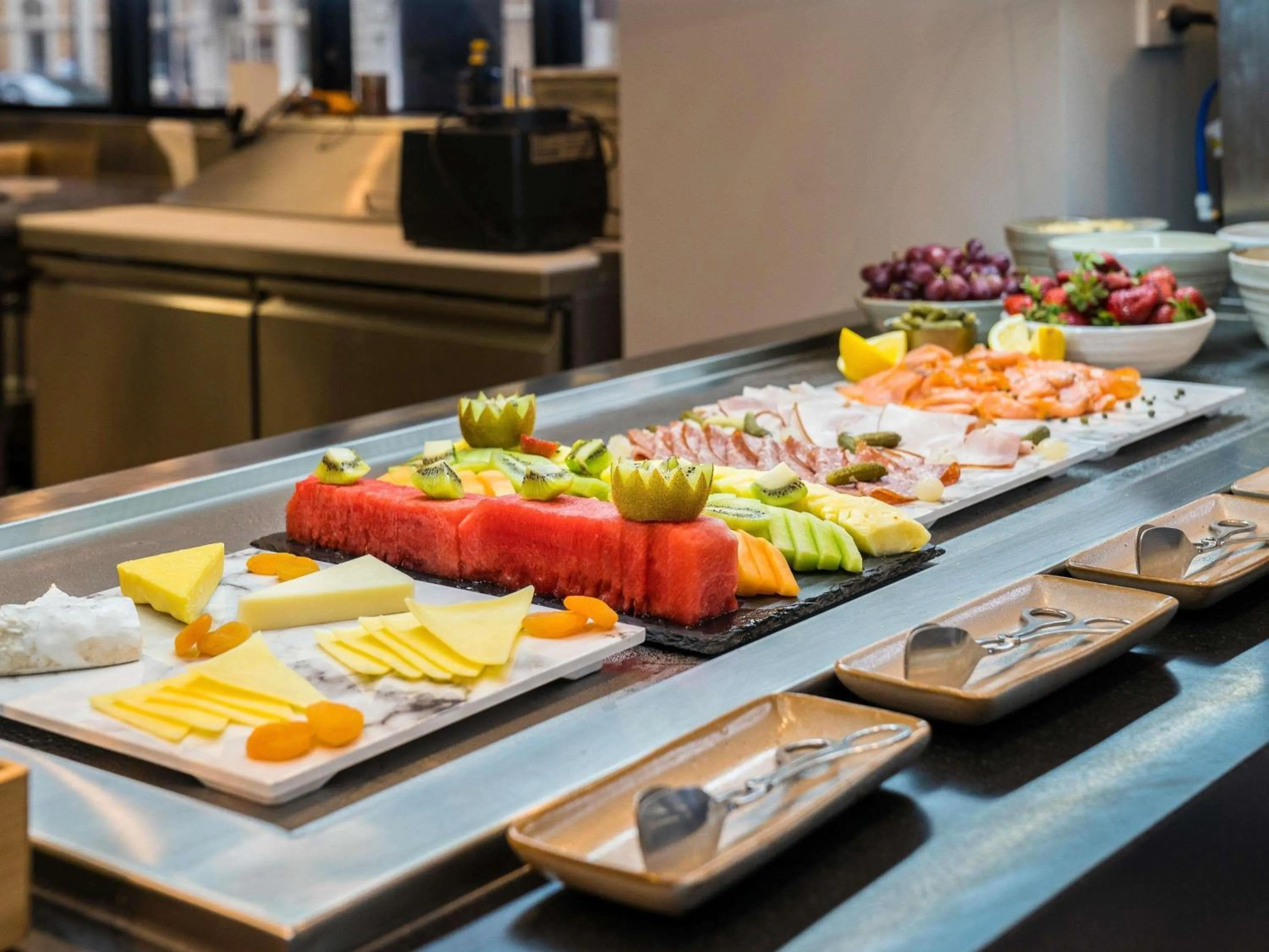 Property building in Peppers Waymouth Hotel