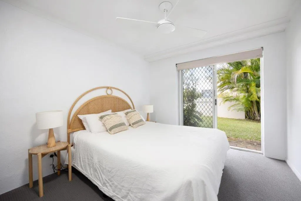 Bed in Noosa Keys Apartments