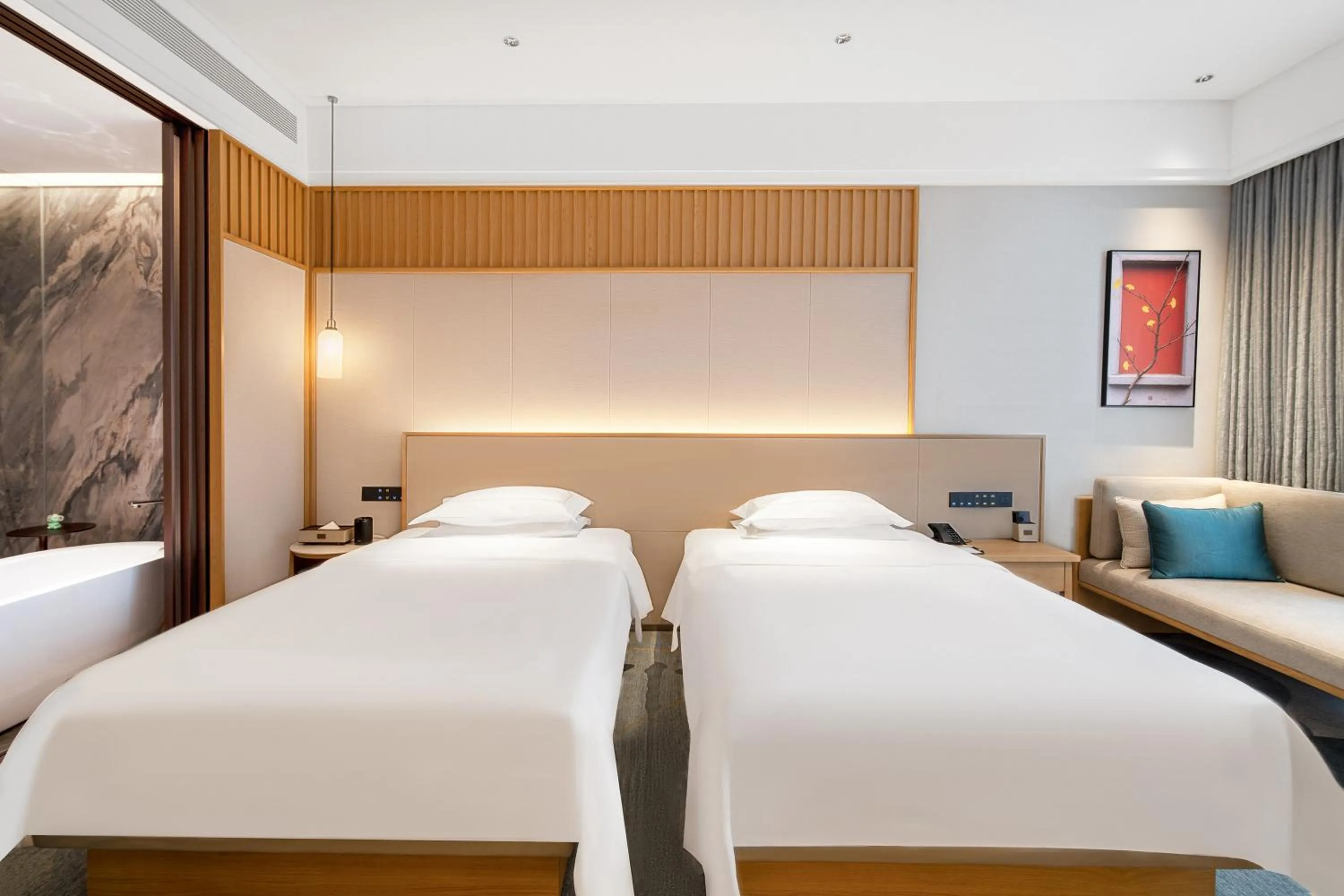 Bed in Suzhou Tongli Lake View Hotel