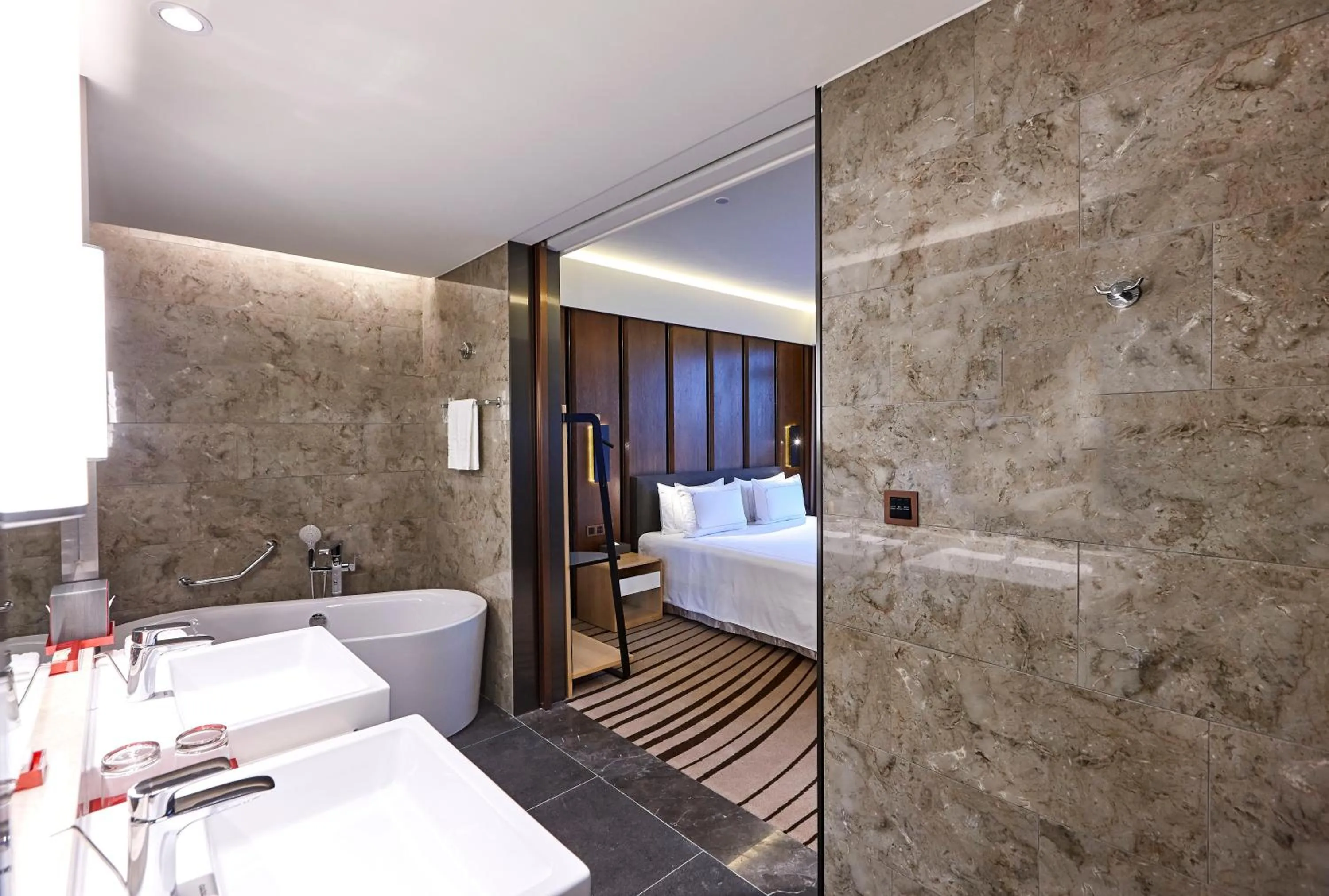 Toilet in Suzhou Tongli Lake View Hotel